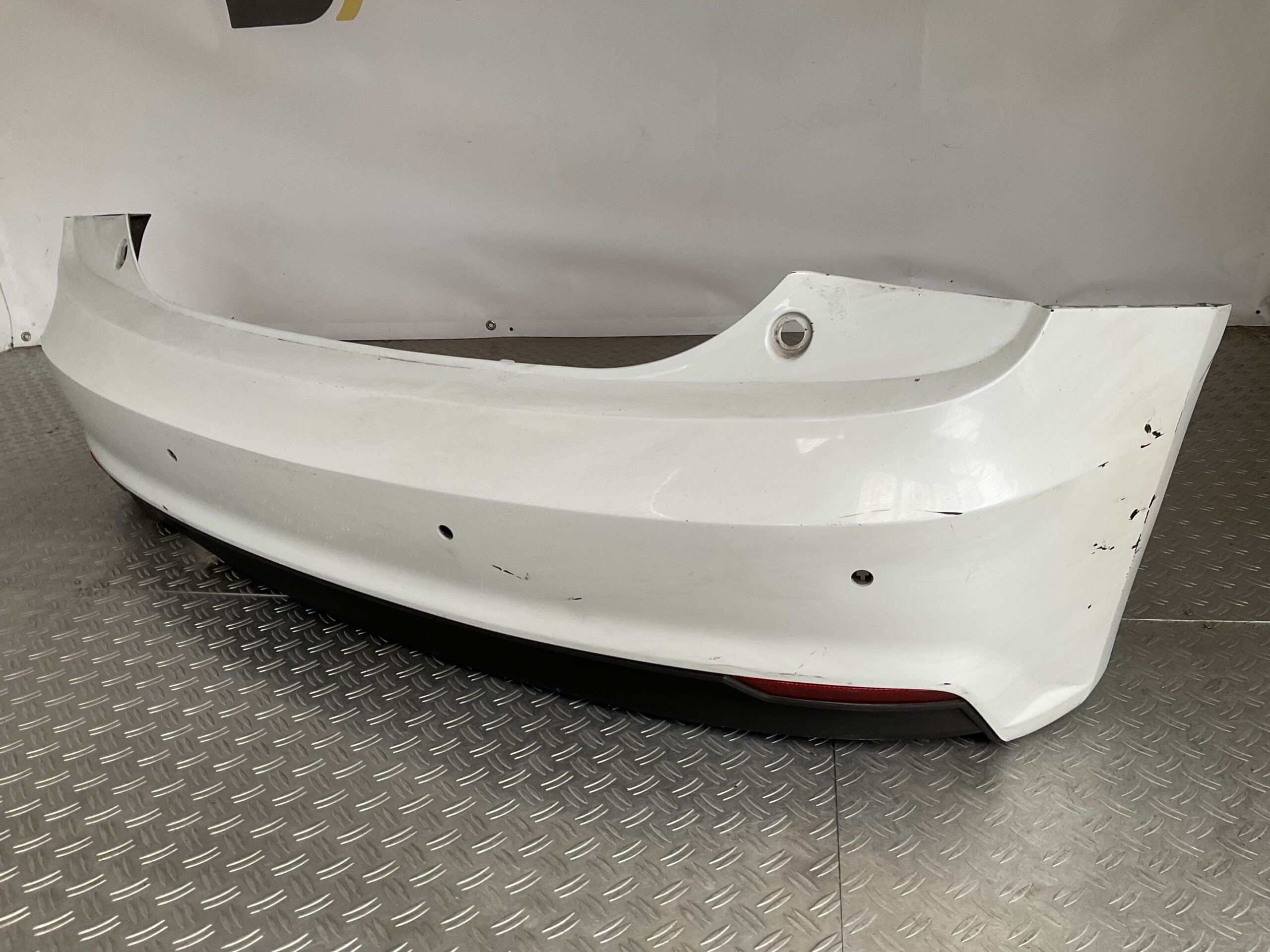 Bumper Audi A1 8XA 15-18 8xa807421b Achterbumper F6-16110z