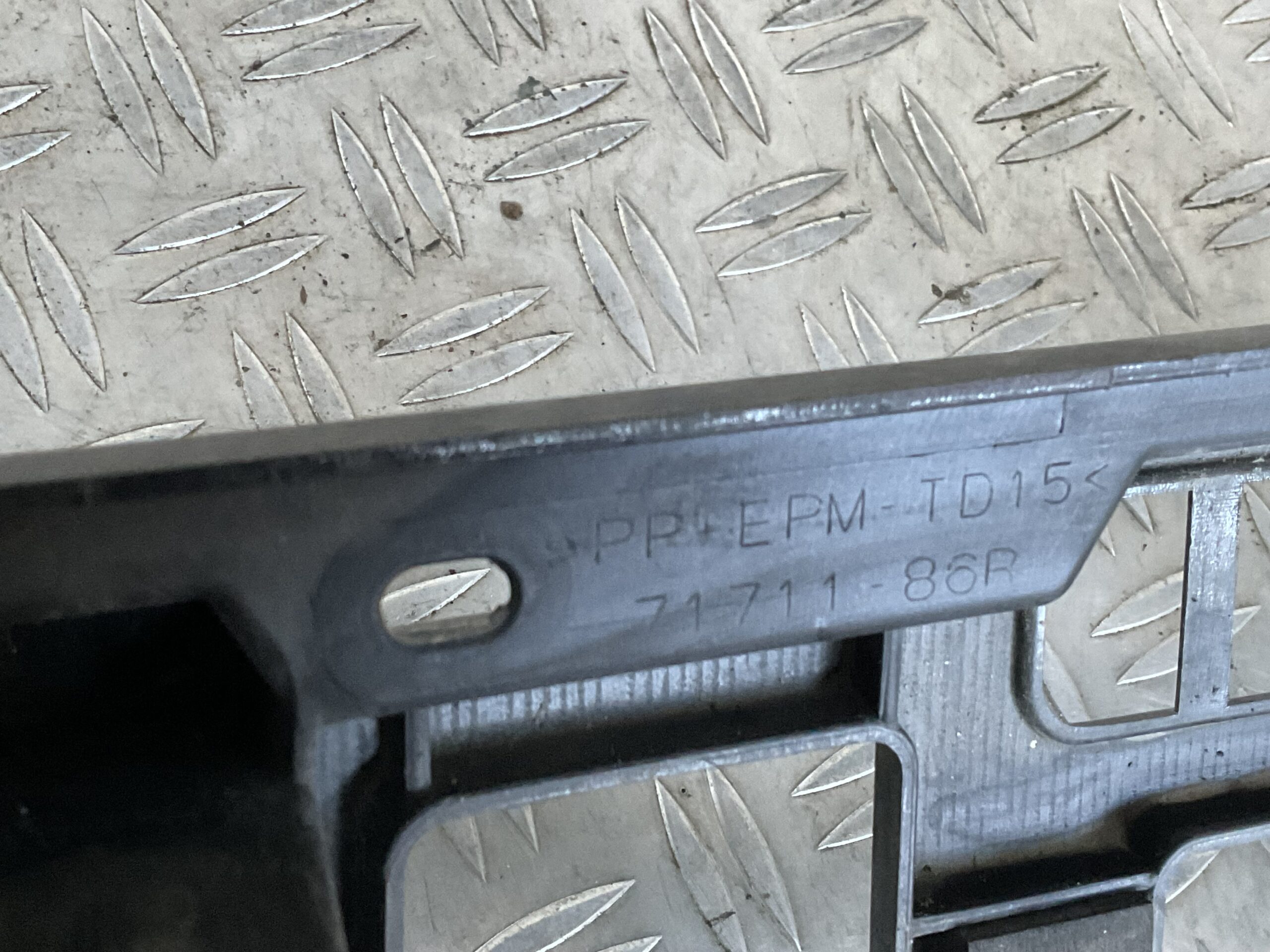 Bumper Suzuki Vitara Facelift 18- 71711-86R Voorbumper E5-16648z