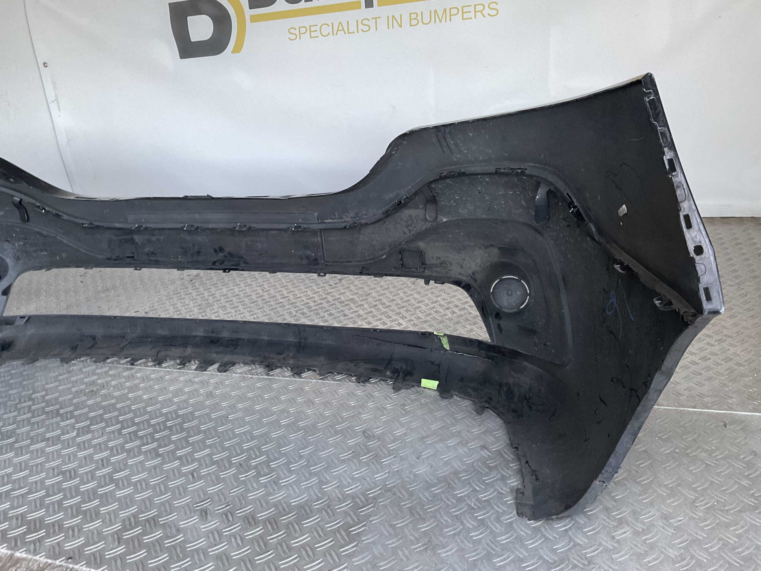Bumper Renault Trafic 3 2014-2018 620223380R Voorbumper F10-16673z