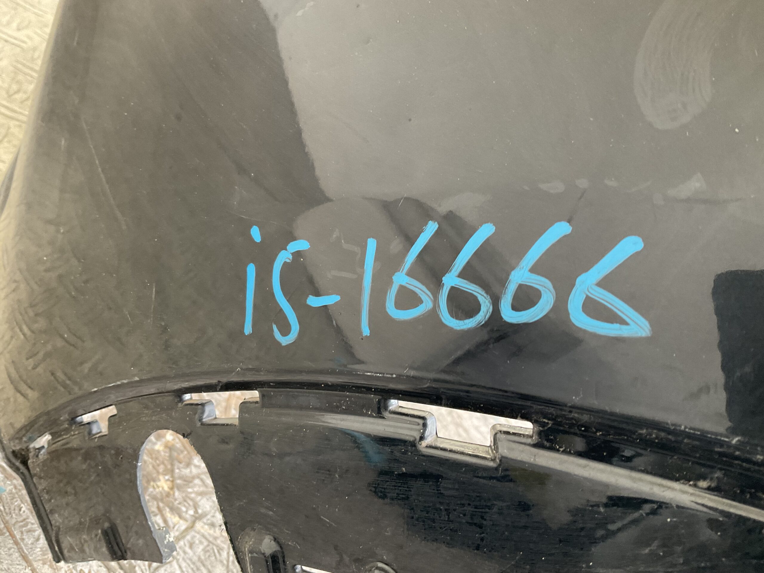 Bumper Opel Grandland X YP00024277 Voorbumper i5-16666z