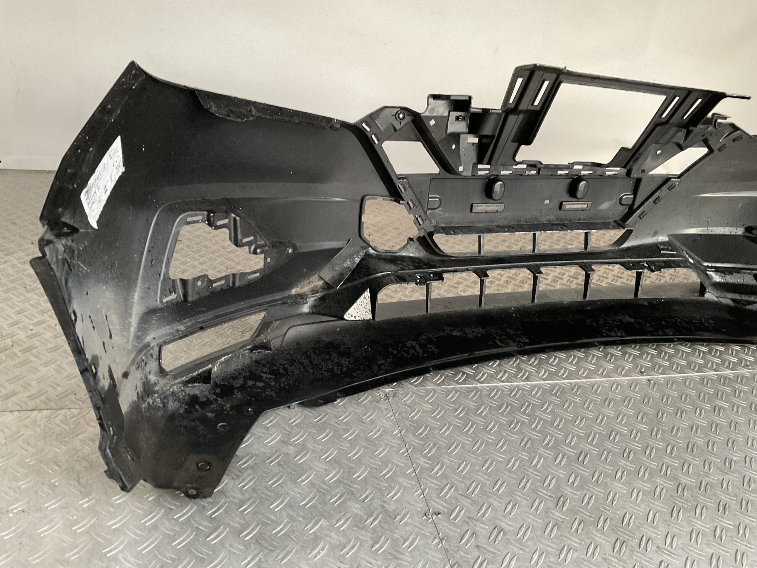 Bumper Nissan Qashqai 17-21 62022-HV00H Voorbumper G3-16513z