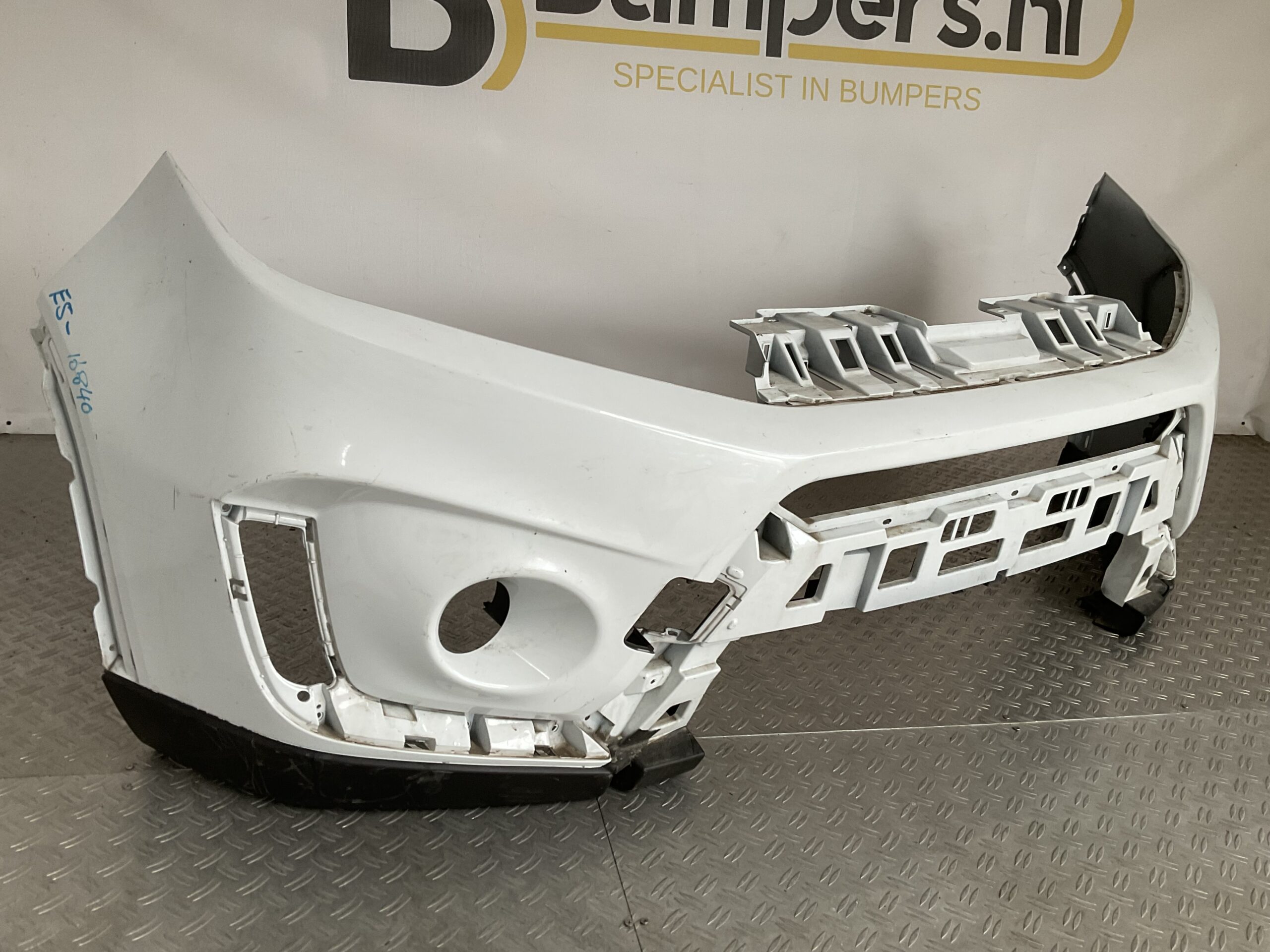 Bumper Suzuki Vitara Facelift 18- 71711-86R Voorbumper E5-16840z