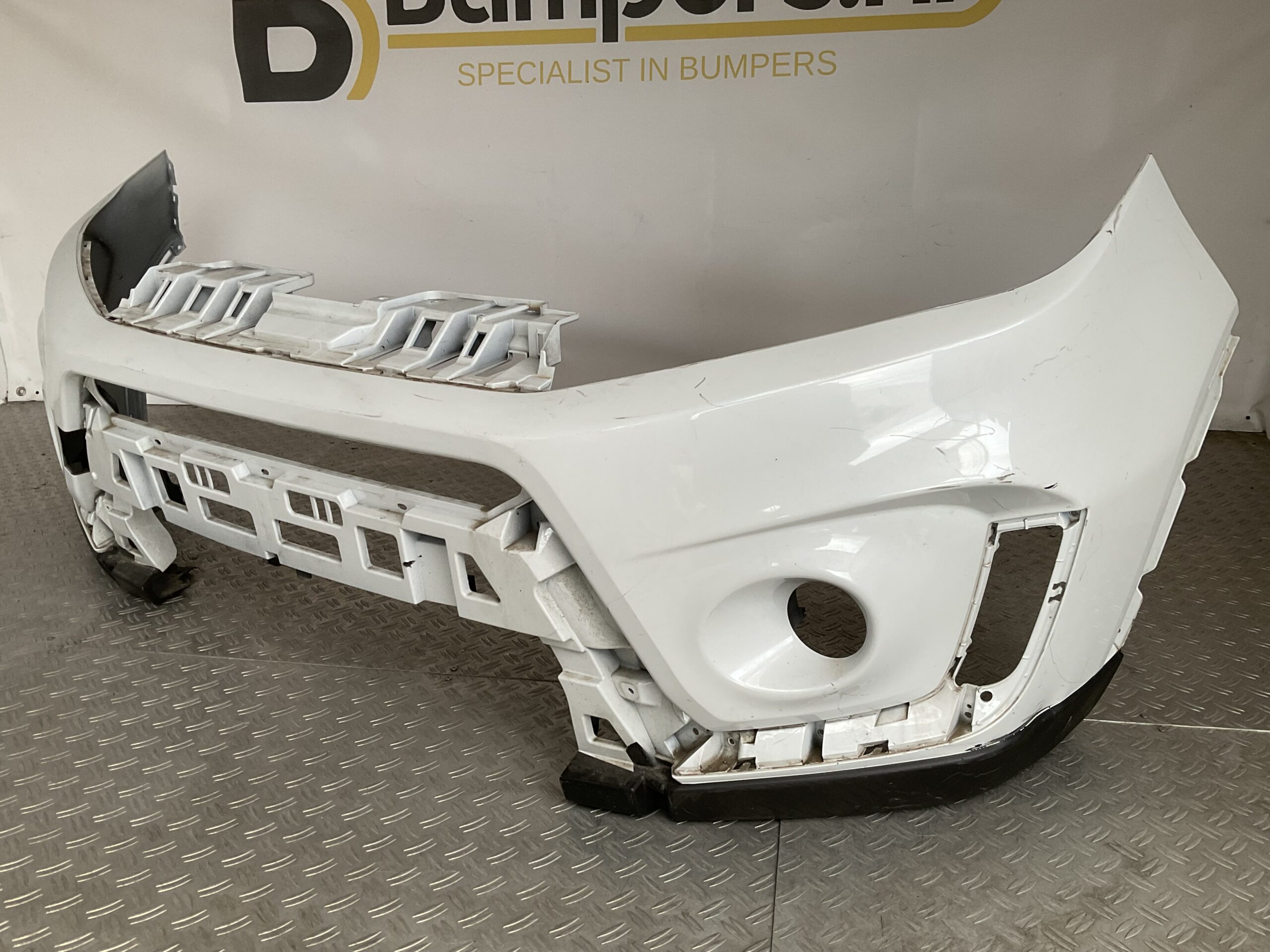 Bumper Suzuki Vitara Facelift 18- 71711-86R Voorbumper E5-16840z