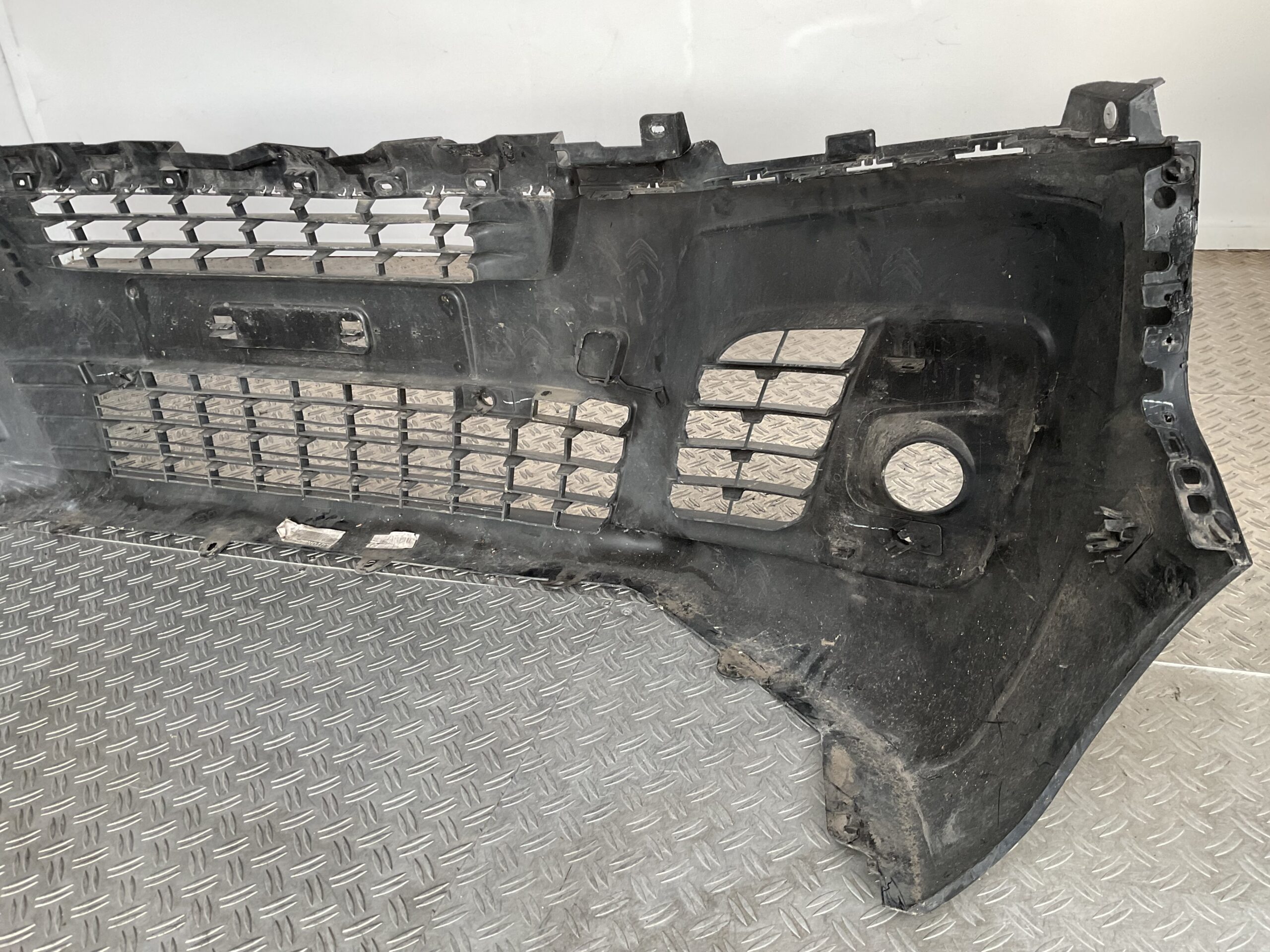 Bumper Peugeot Expert Citroen Jumpy 18-23 9808639977 Voorbumper J5-16813z