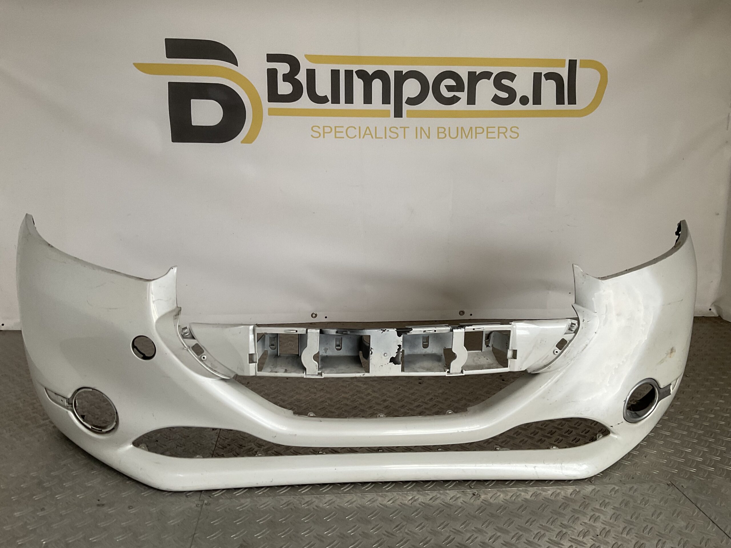 Bumper Peugeot 208 12-16 9672794477 1083795x Voorbumper J2-16951z