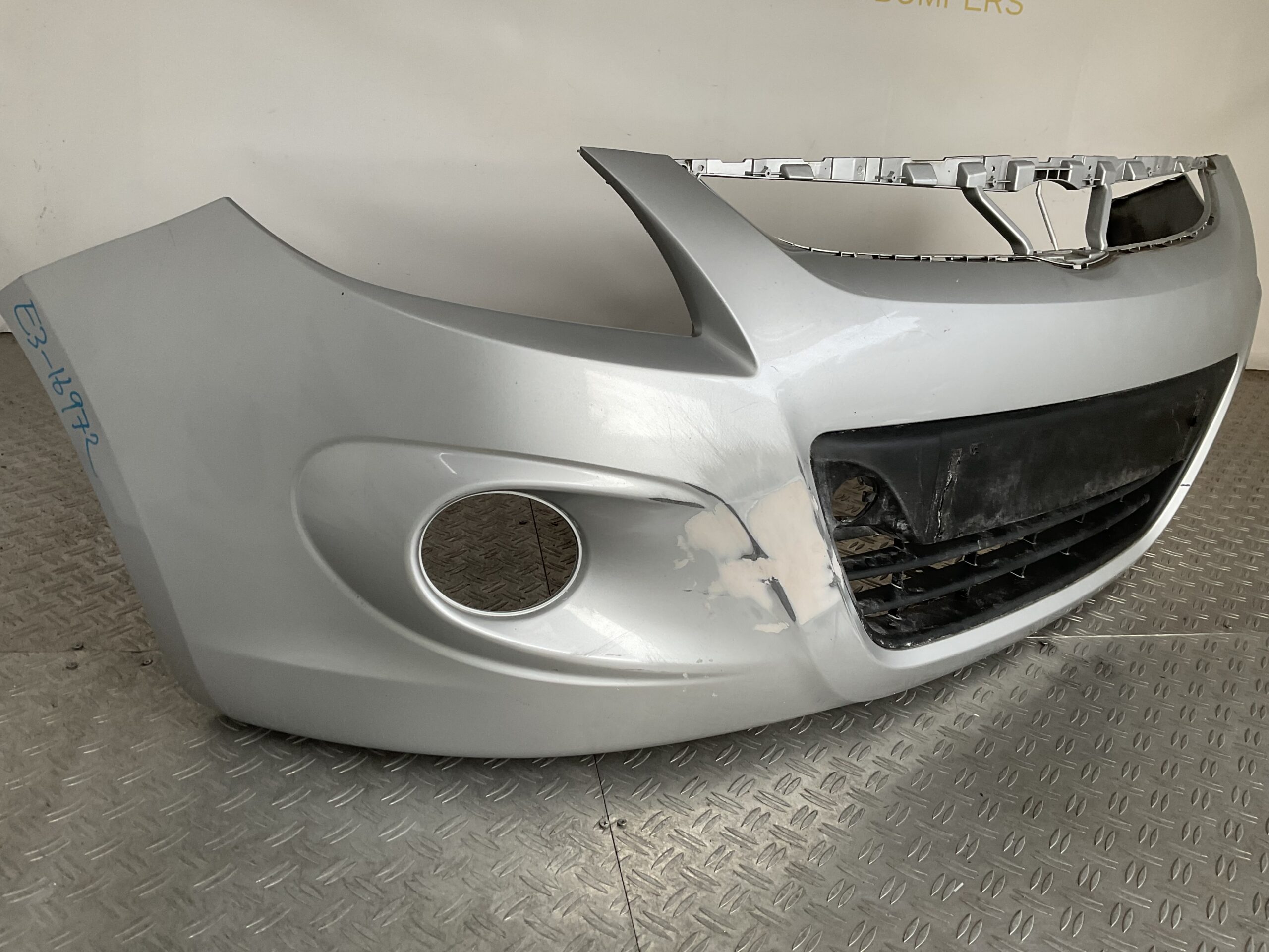 Bumper Hyundai I20 08-12 86511-1J010 Voorbumper E3-16972z