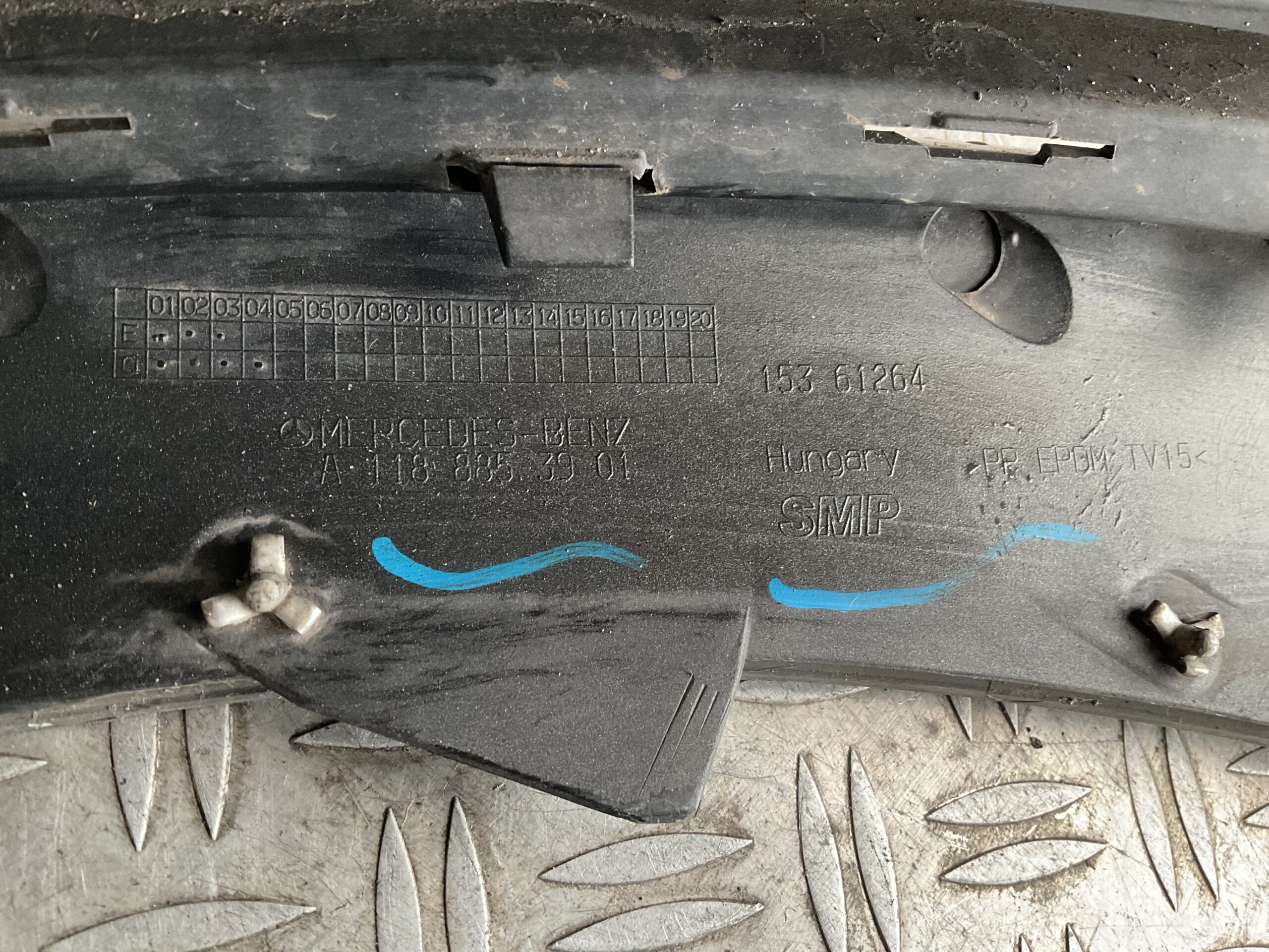 Bumper Mercedes CLA W118 AMG 6xpdc 19-23 A1188853901 Voorbumper A5-16987z