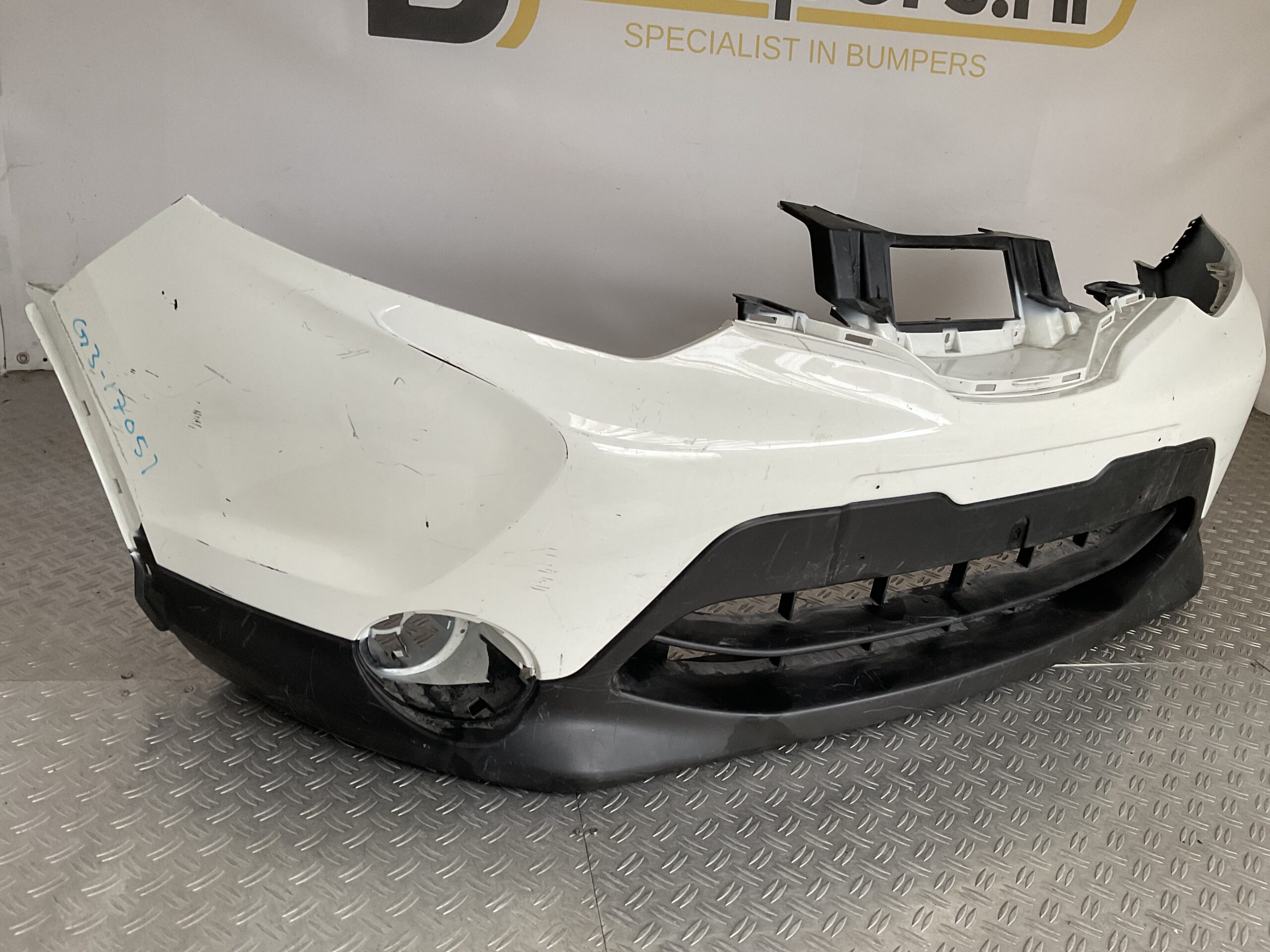 Bumper Nissan Qashqai 12-17 620224ea0h Voorbumper G3-17051z