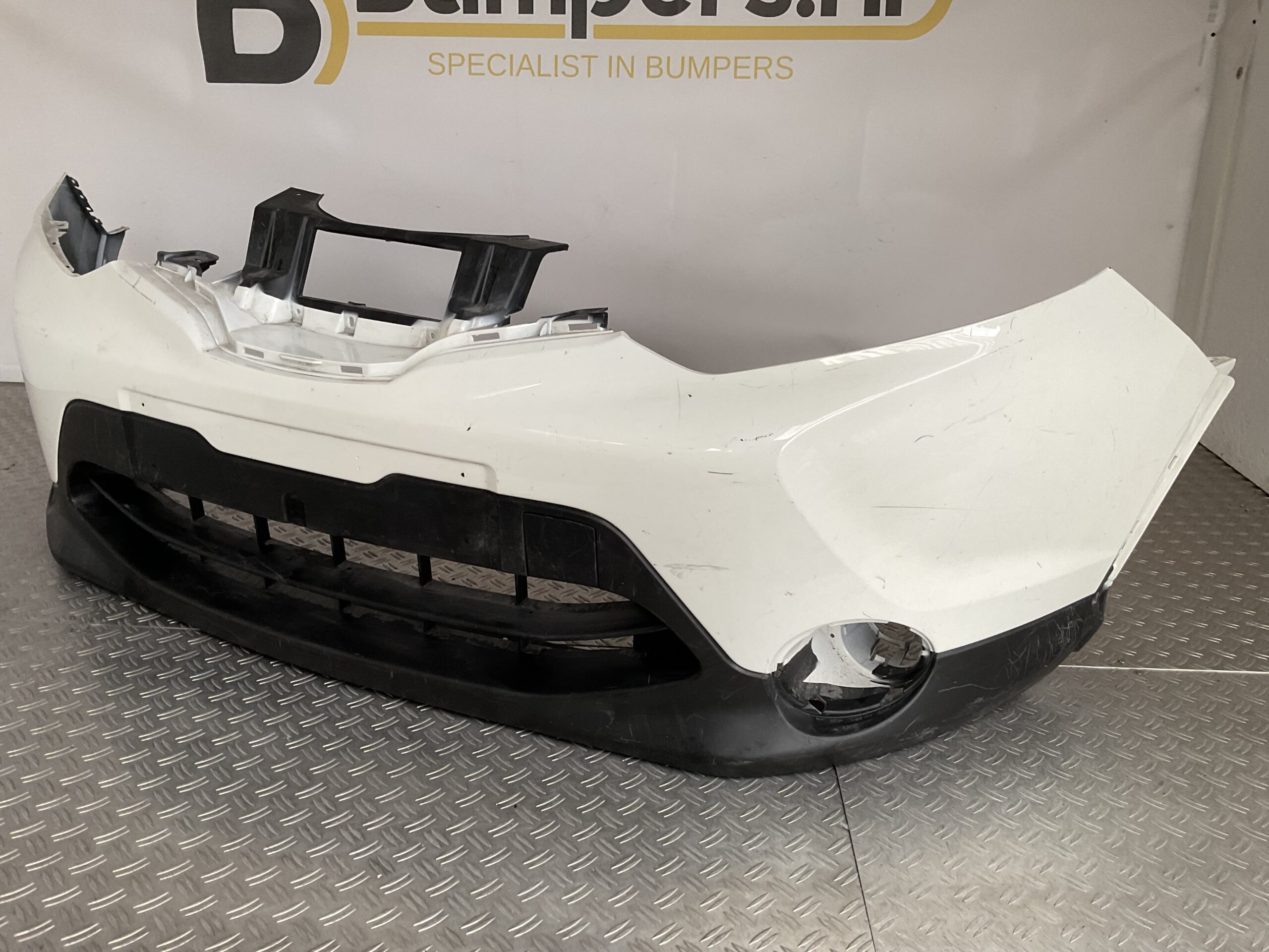 Bumper Nissan Qashqai 12-17 620224ea0h Voorbumper G3-17051z