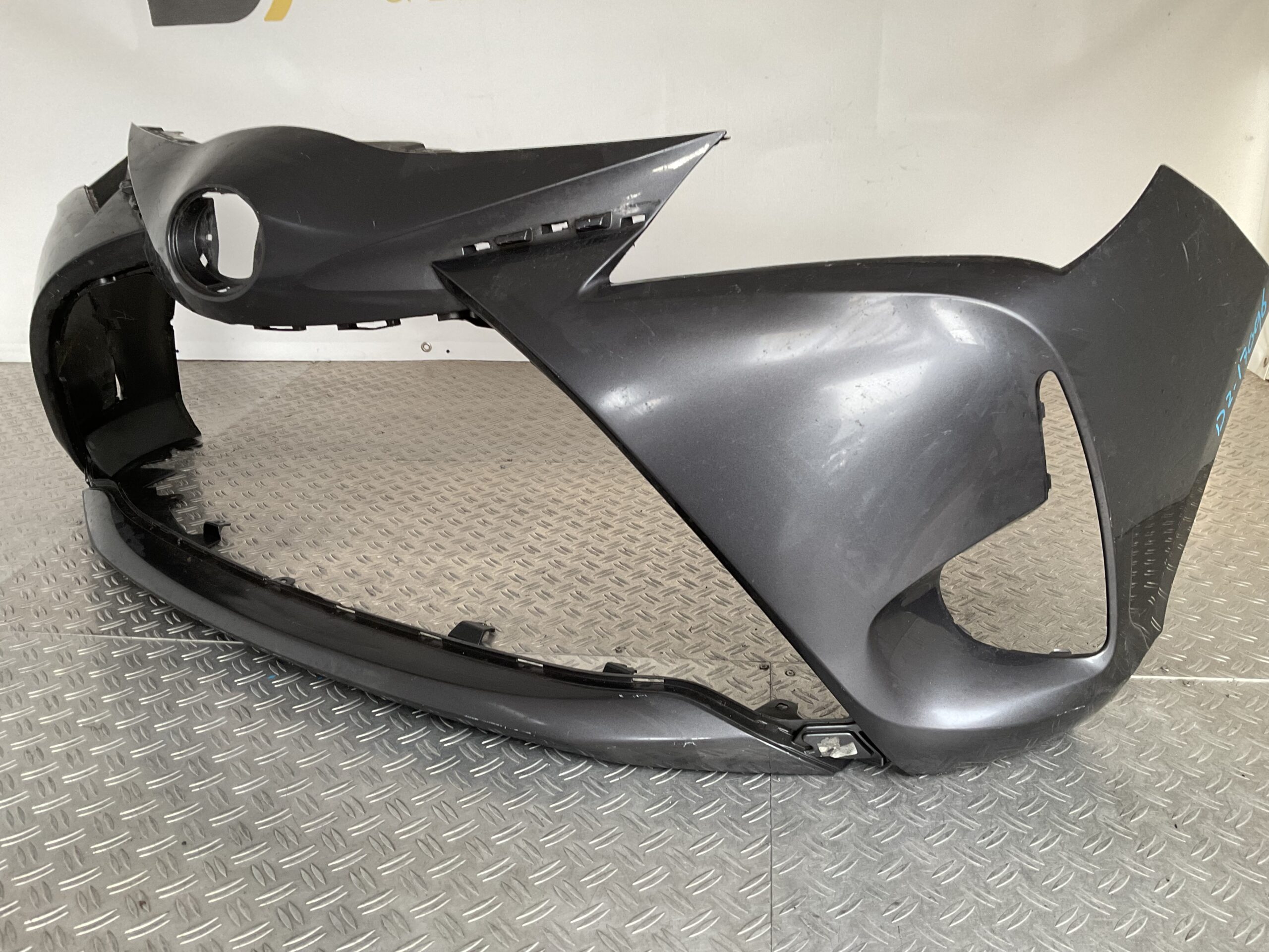 Bumper Toyota Yaris Facelift 18-21 53102-0D140 Voorbumper D2-17096z