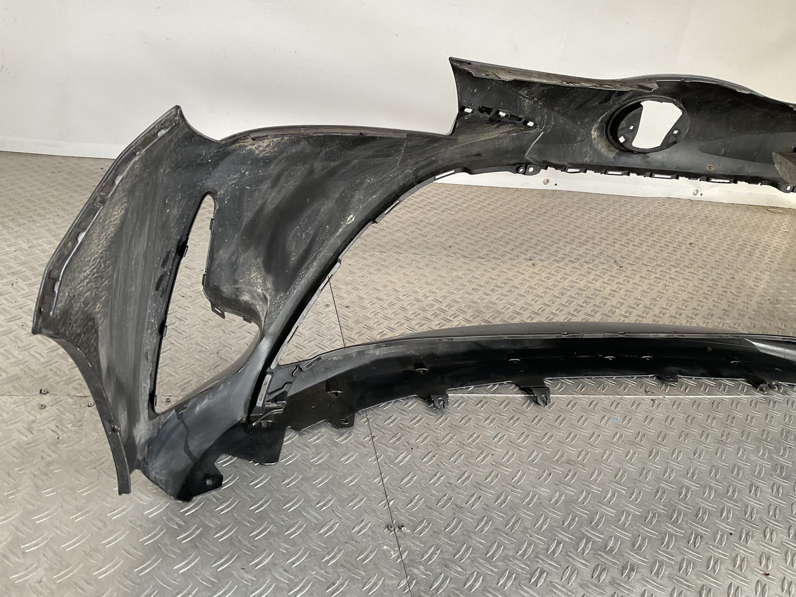 Bumper Toyota Yaris Facelift 18-21 53102-0D140 Voorbumper D2-17096z