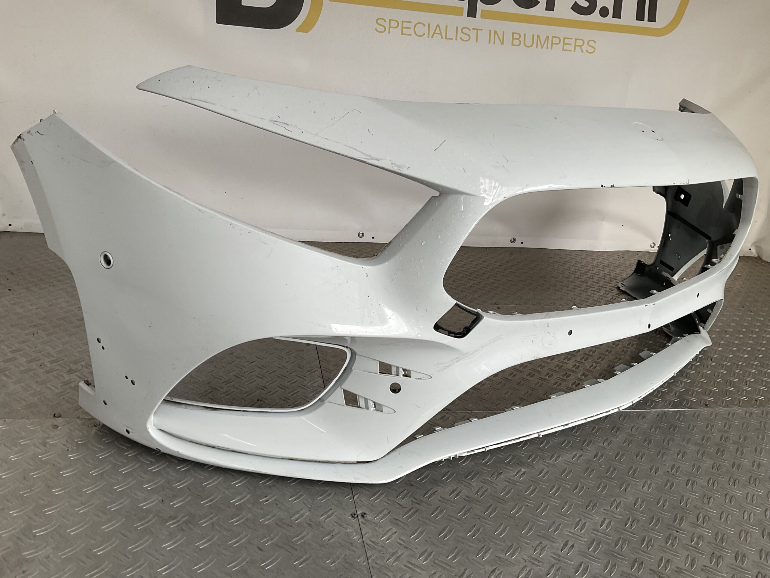 Bumper Mercedes A Klasse W177 AMG pdc 19-23 A1778856100 Voorbumper A2-17084z