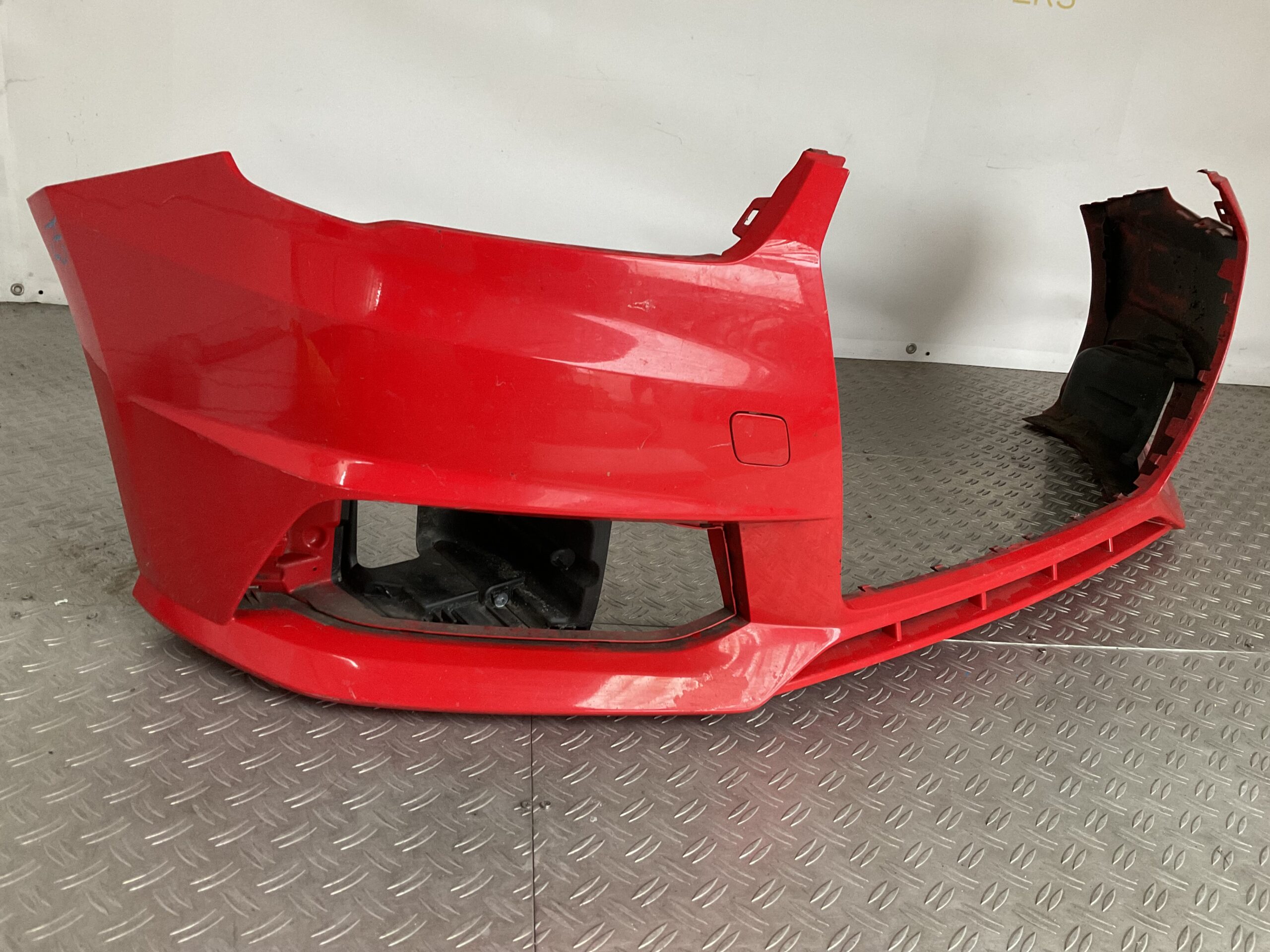 Bumper Audi A1 8xA Facelift SLINE S-LINE 15-19 8XA807437 Voorbumper H3-17148z