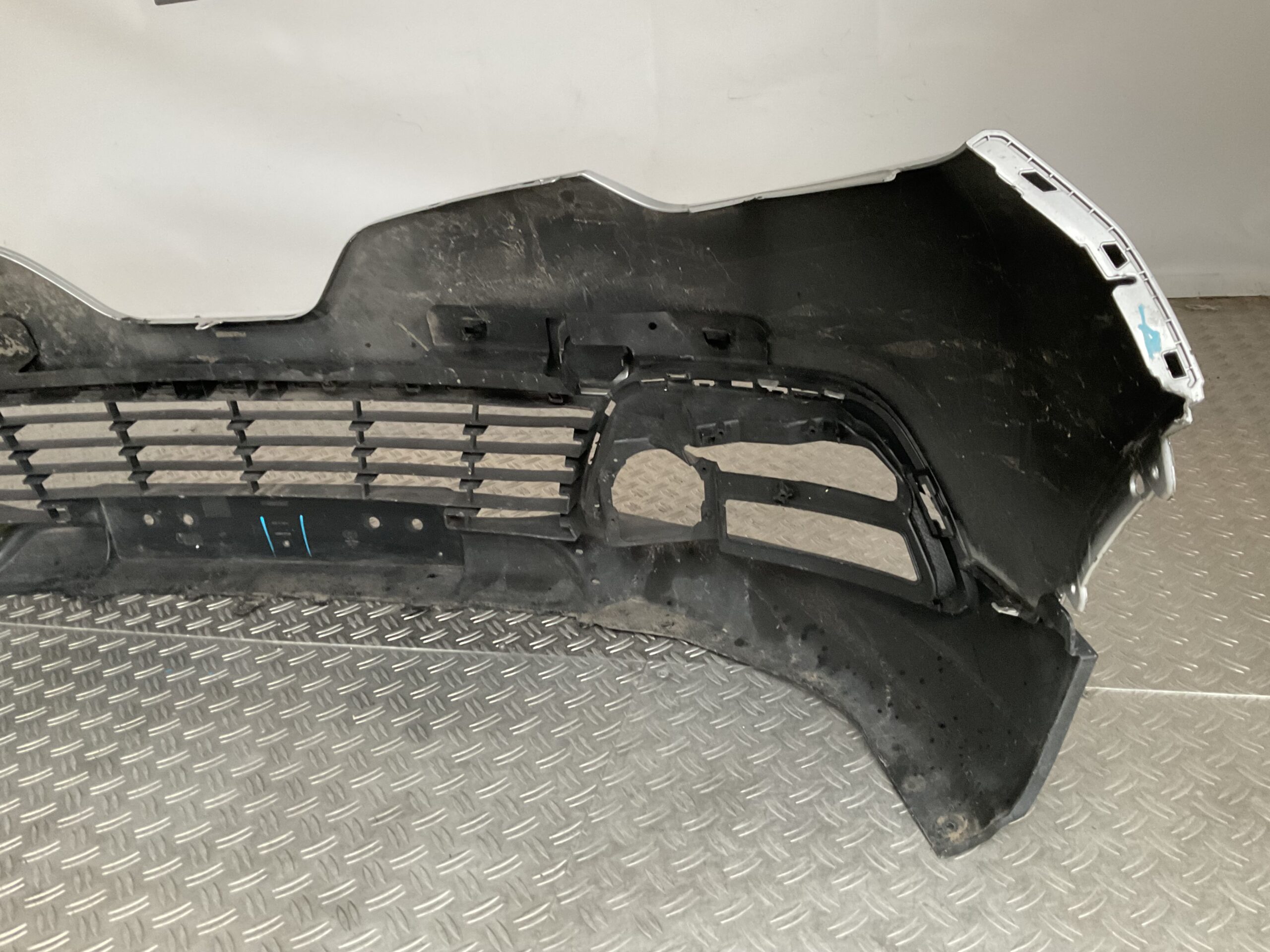 Bumper Renault Captur 2013-2016 620842933R Voorbumper F5-16521z