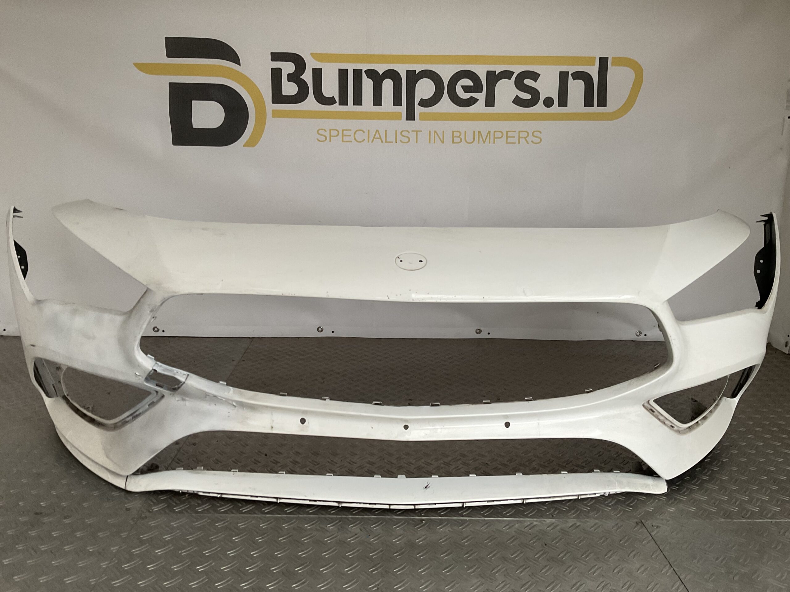 Bumper Mercedes CLA W118 AMG 6xpdc 19-23 A1188853901 Voorbumper A5-9941z