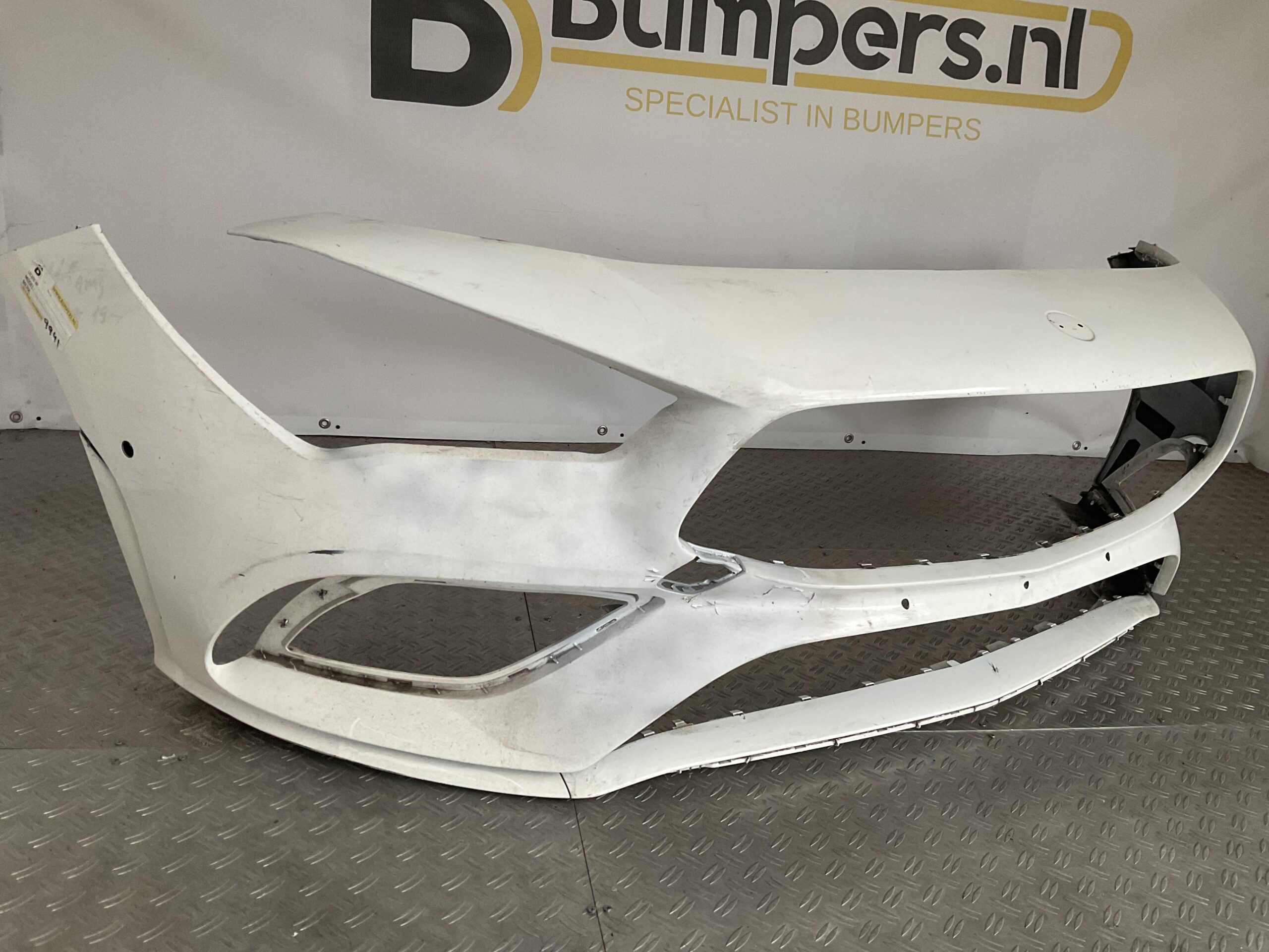 Bumper Mercedes CLA W118 AMG 6xpdc 19-23 A1188853901 Voorbumper A5-9941z