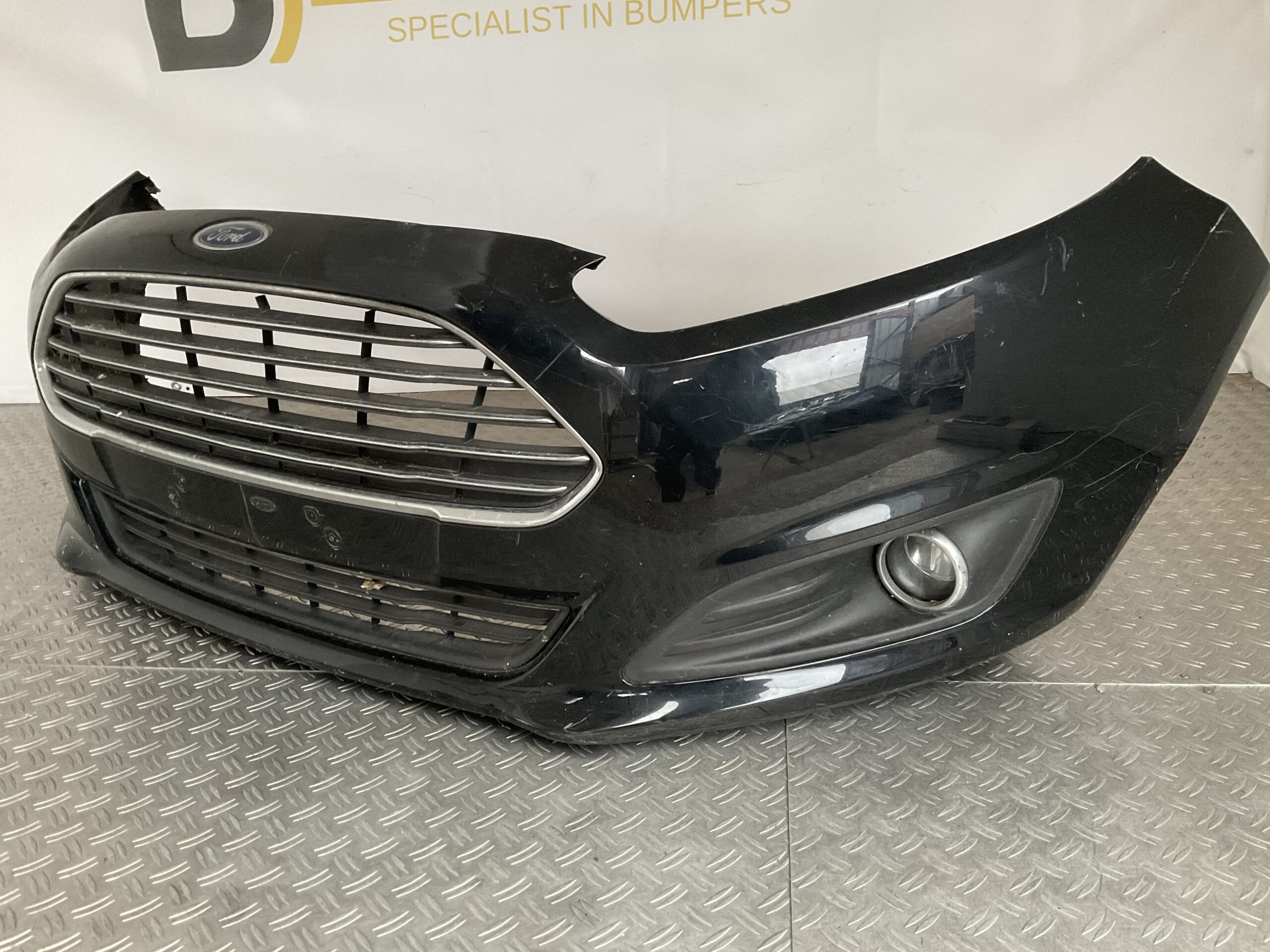 Bumper Ford Fiesta MK7 13-16 C1BB-17757-a Voorbumper D10-17155z