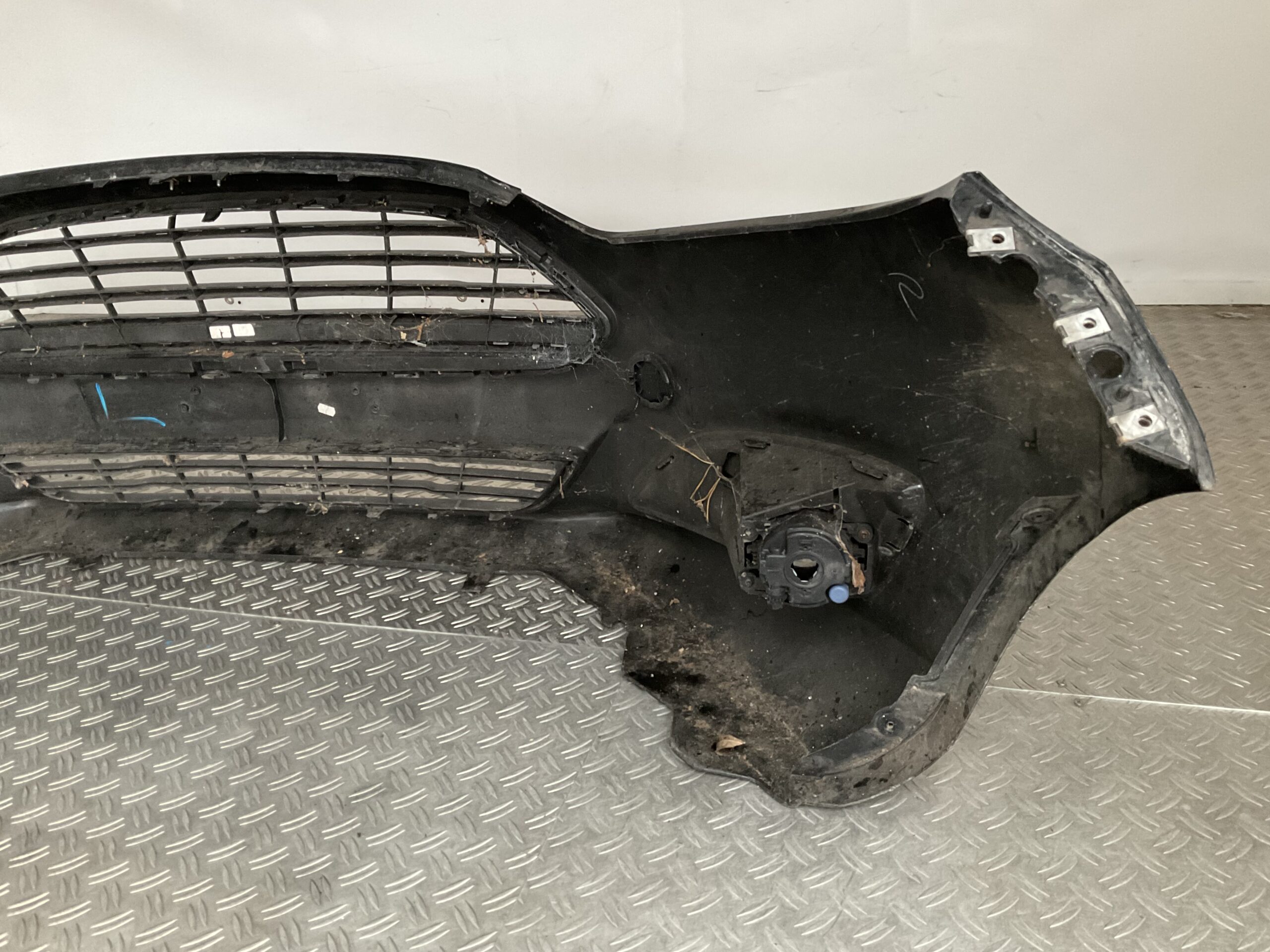 Bumper Ford Fiesta MK7 13-16 C1BB-17757-a Voorbumper D10-17155z