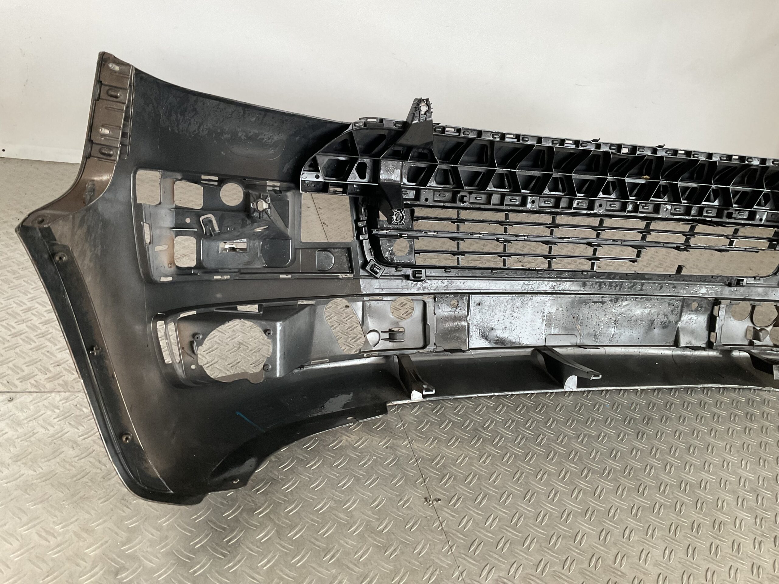 Bumper Volkswagen Transporter T6 7E5807221D Voorbumper C10-17168z