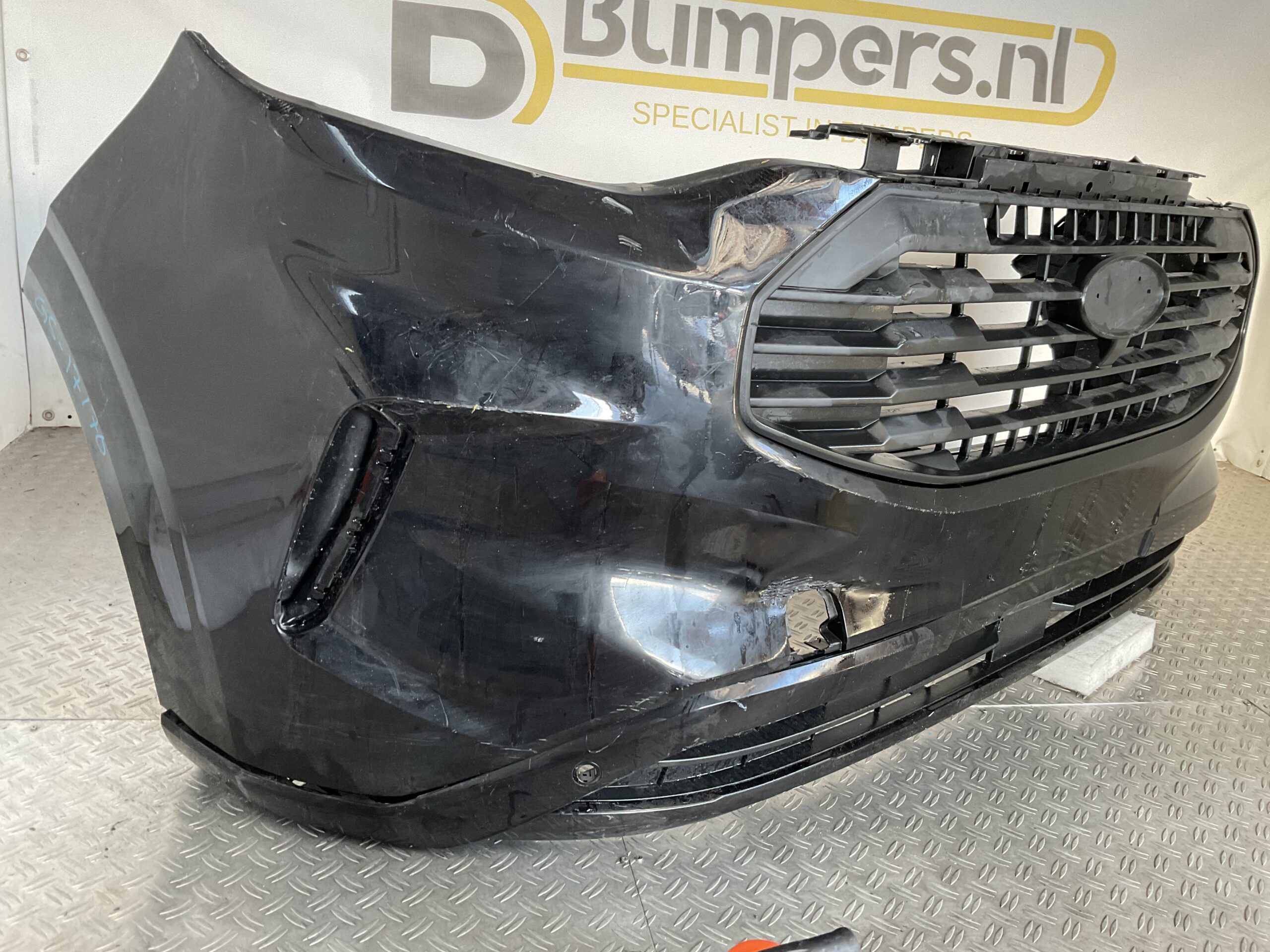 Bumper Ford Transit Custom MK2 II 23- PZ31-R17757-D Voorbumper G5-17170z
