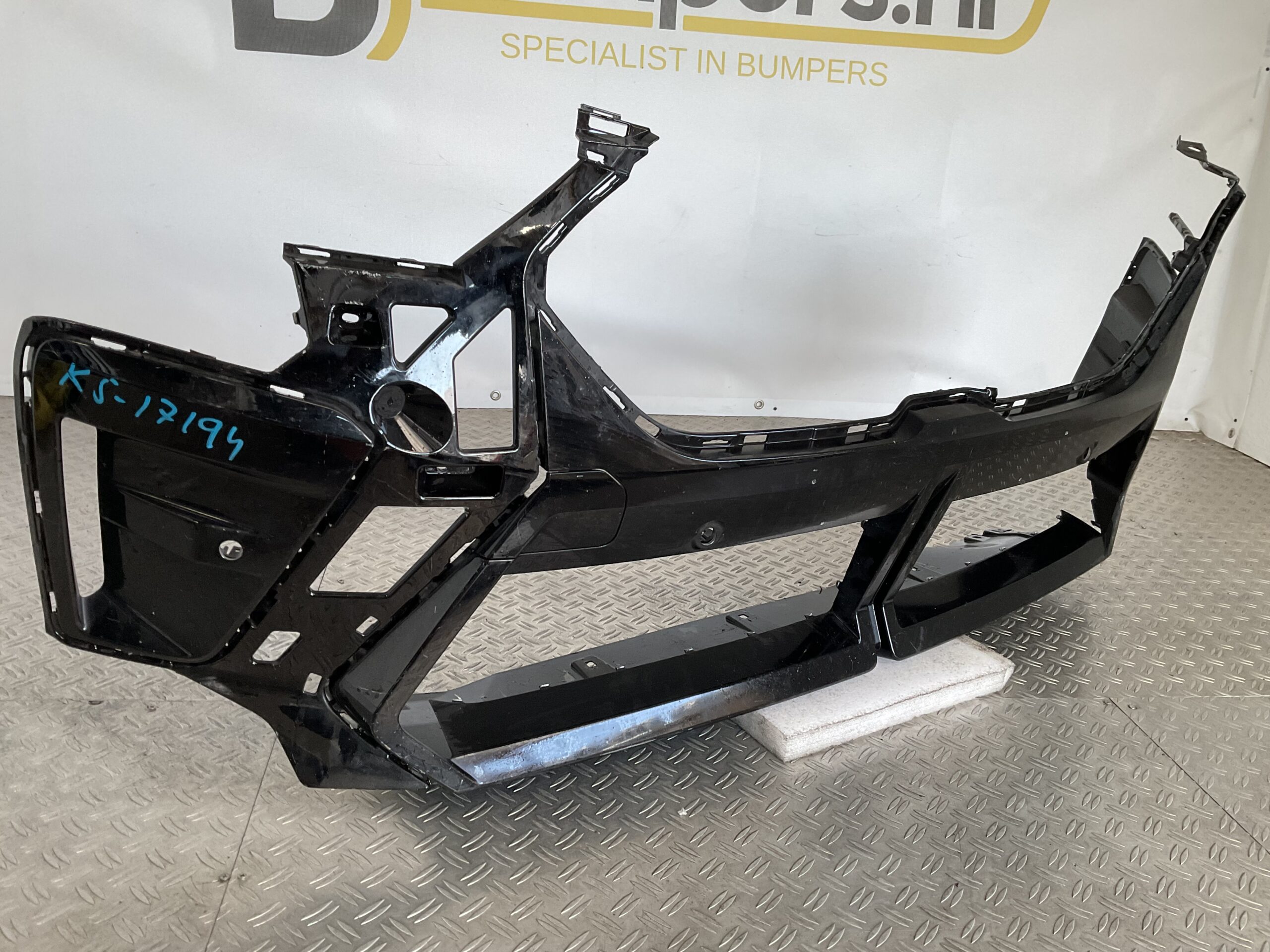 Bumper BMW X2 U10 M Sport 24- 51117884909 Voorbumper K5-17194z