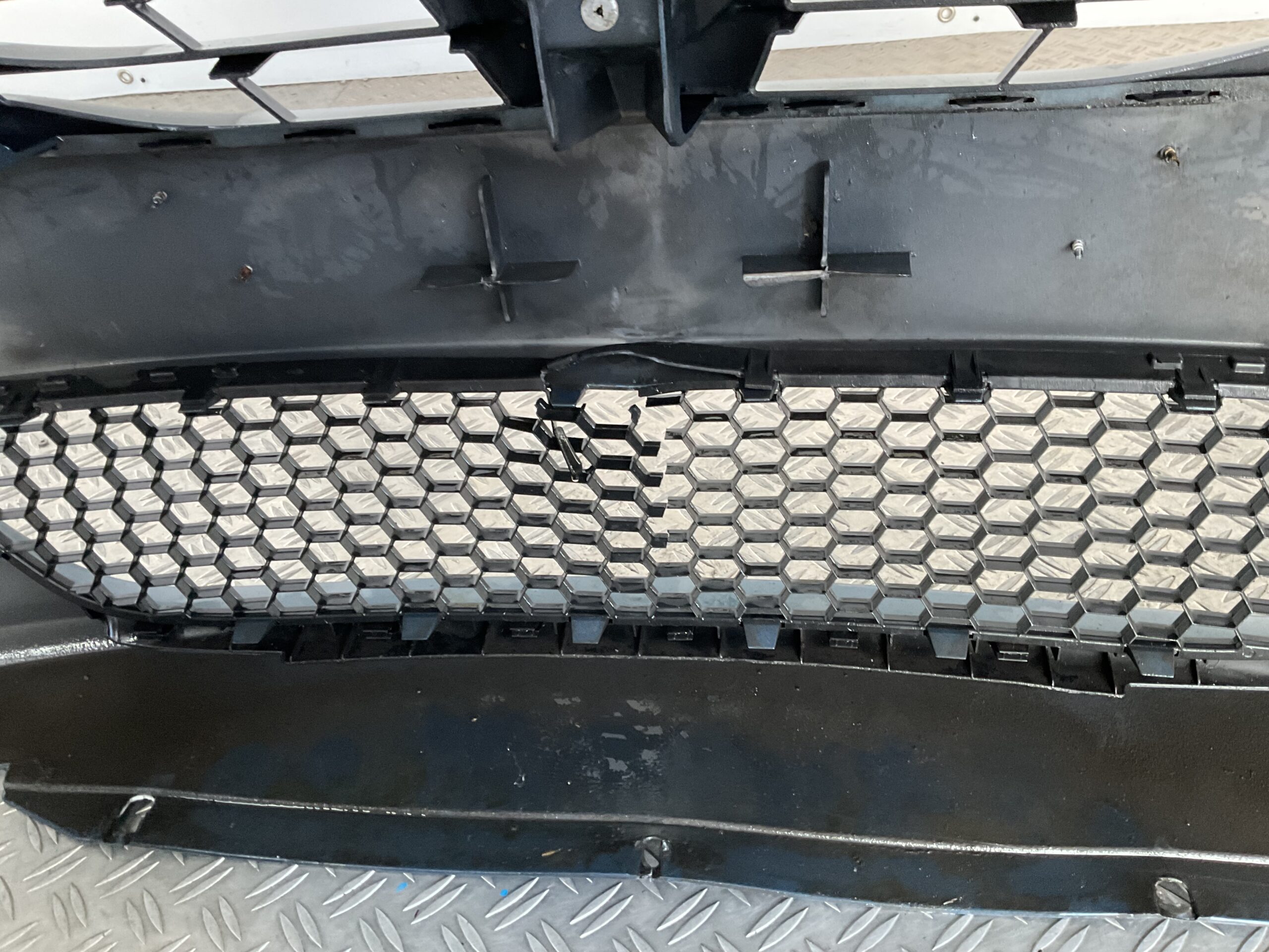 Bumper Dacia Logan 07- 8200748275 Voorbumper G3-17190z