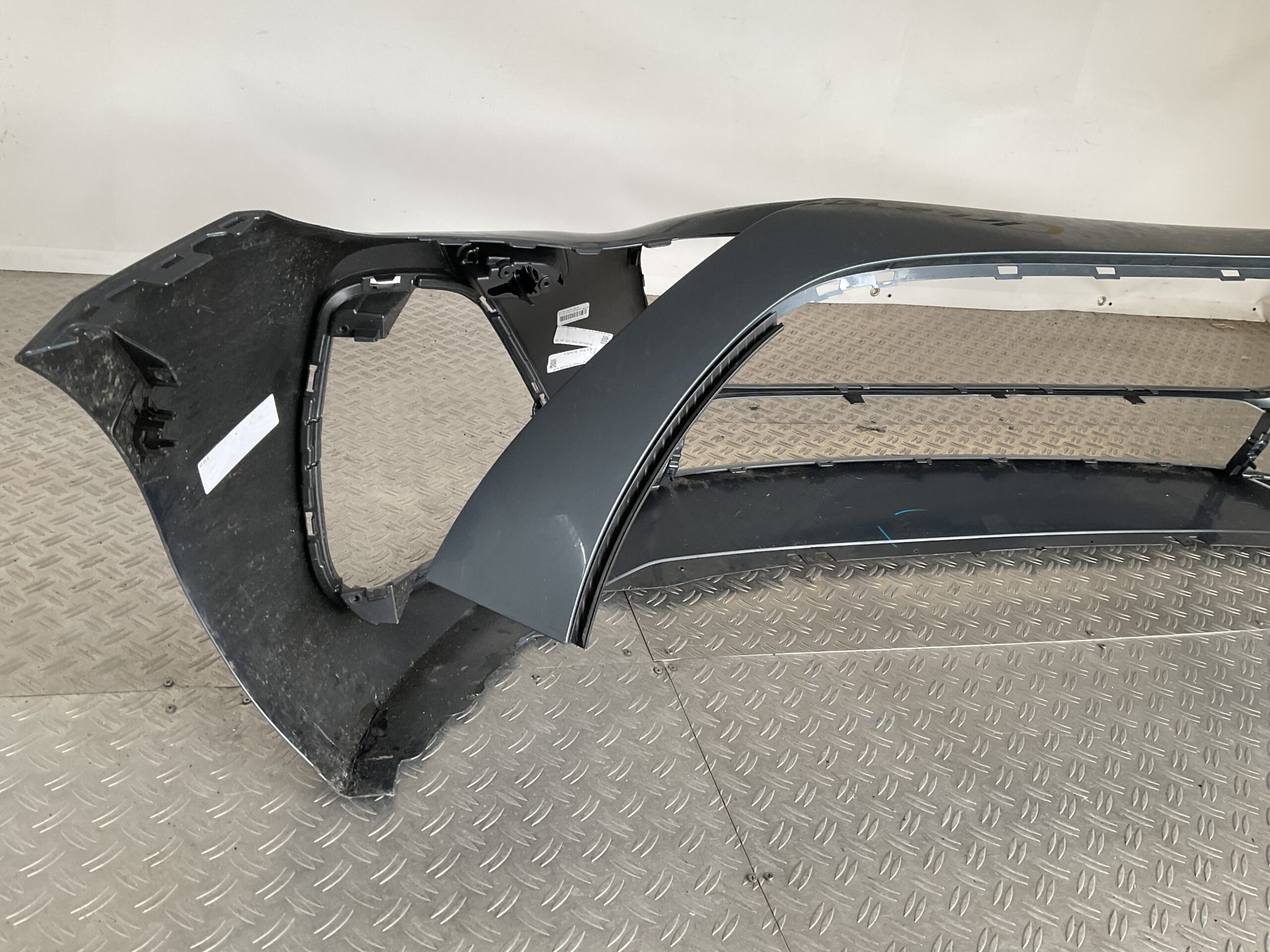 Bumper Audi A5 8B3 Sline S-Line 25- 8B3807437a Voorbumper H5-17016z