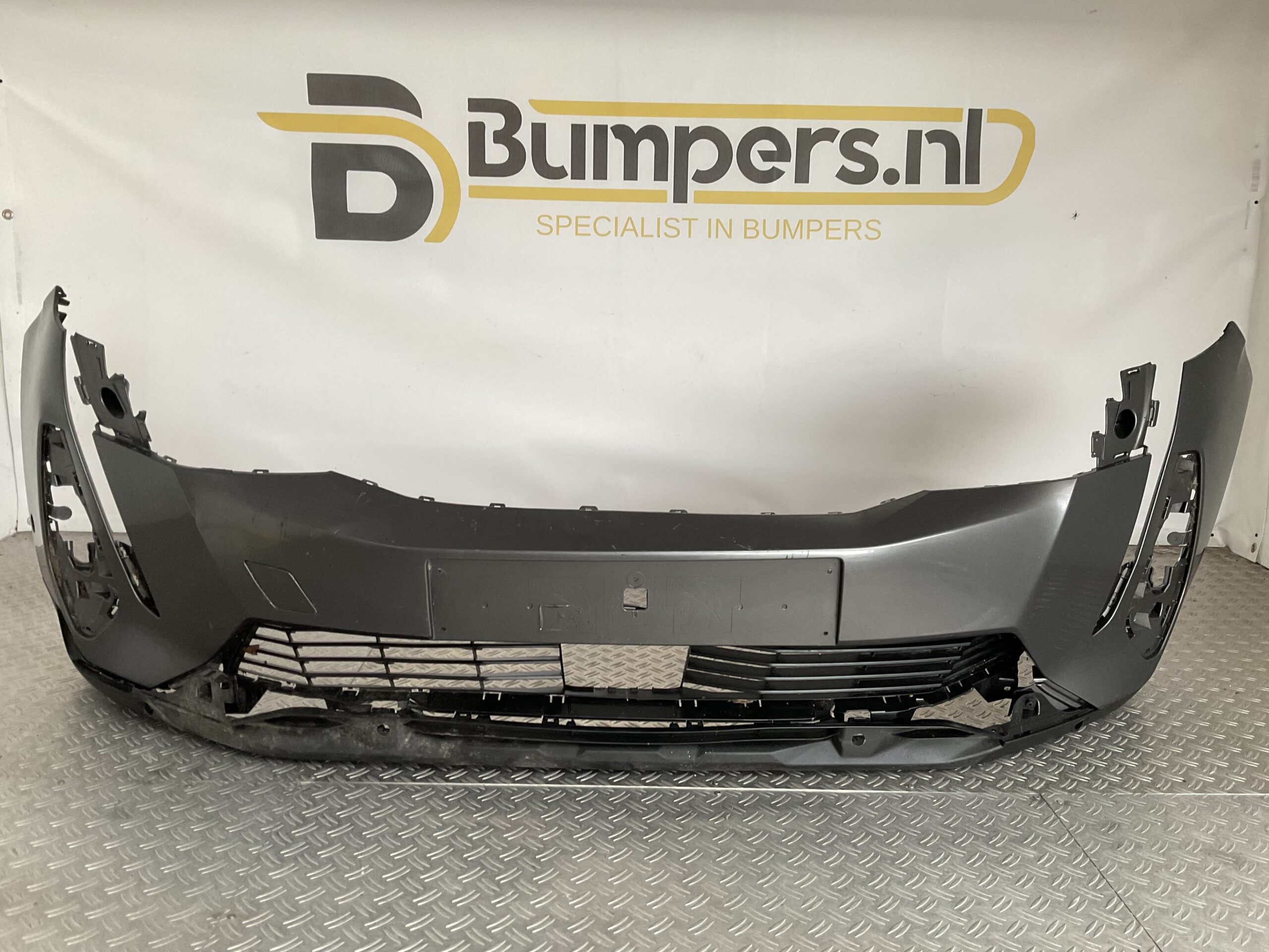 Bumper Peugeot 5008 20- 9836768577 Voorbumper J10-17033z