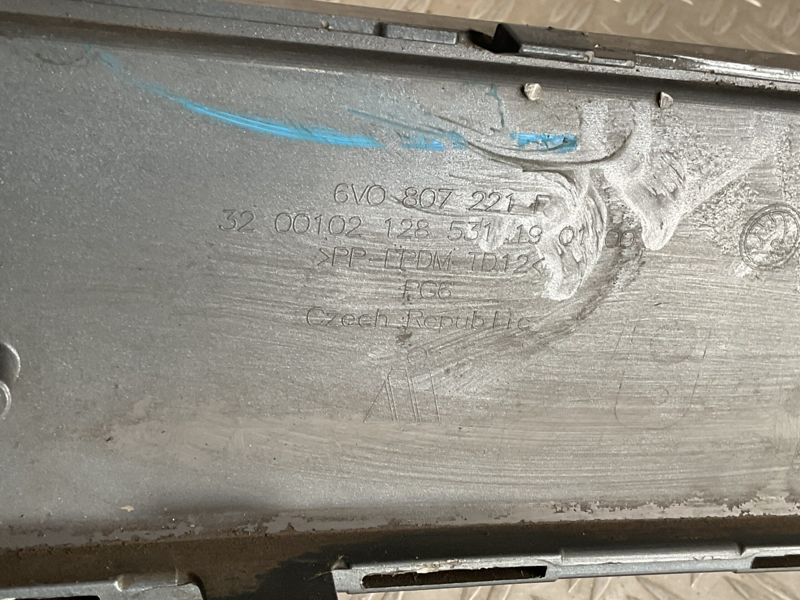 Bumper Skoda Fabia 2019-2023 6V0807221F Voorbumper C7-17040z