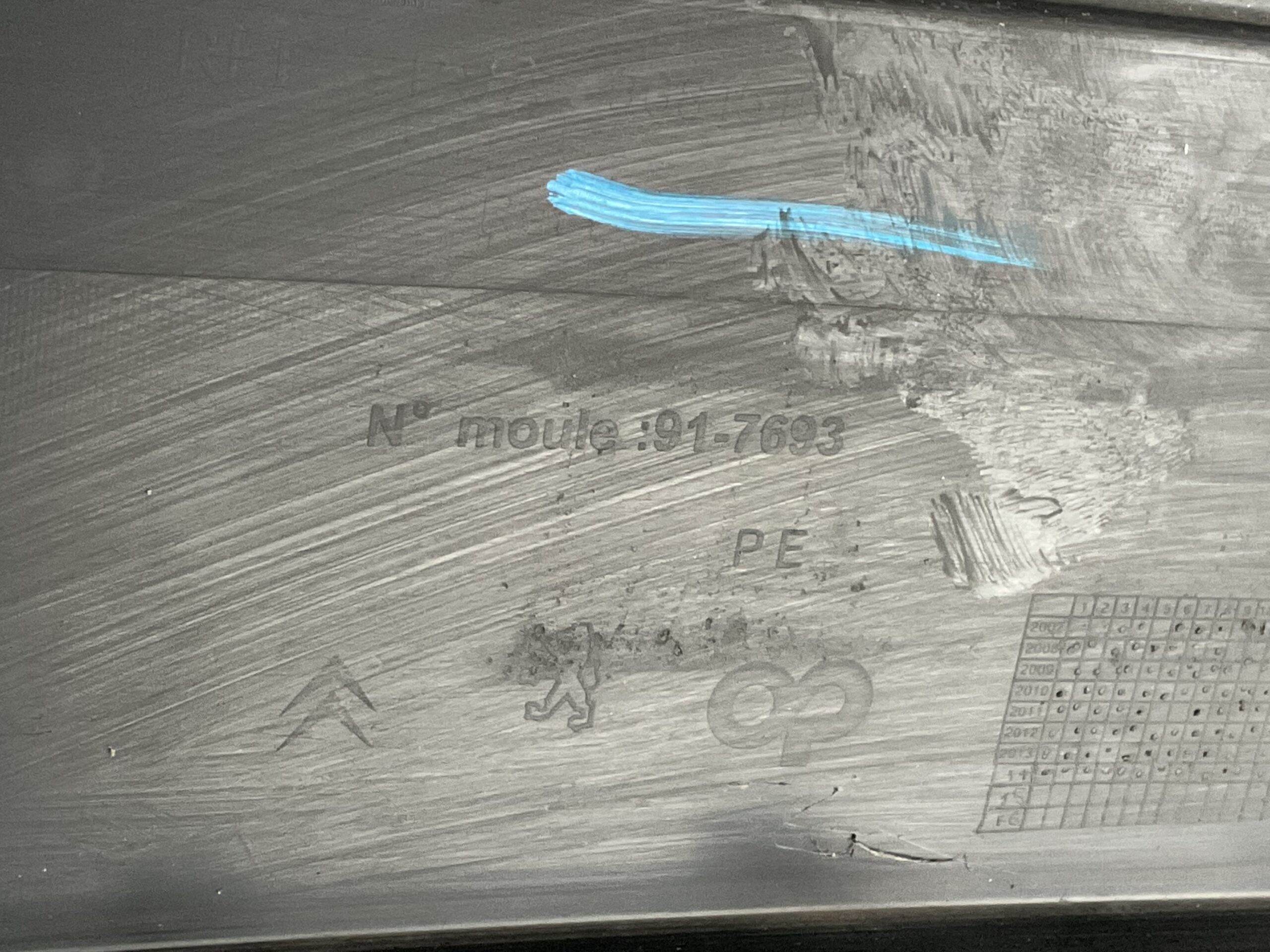 Bumper Peugeot Berlingo 12- 91-7693 Voorbumper D10-17044z