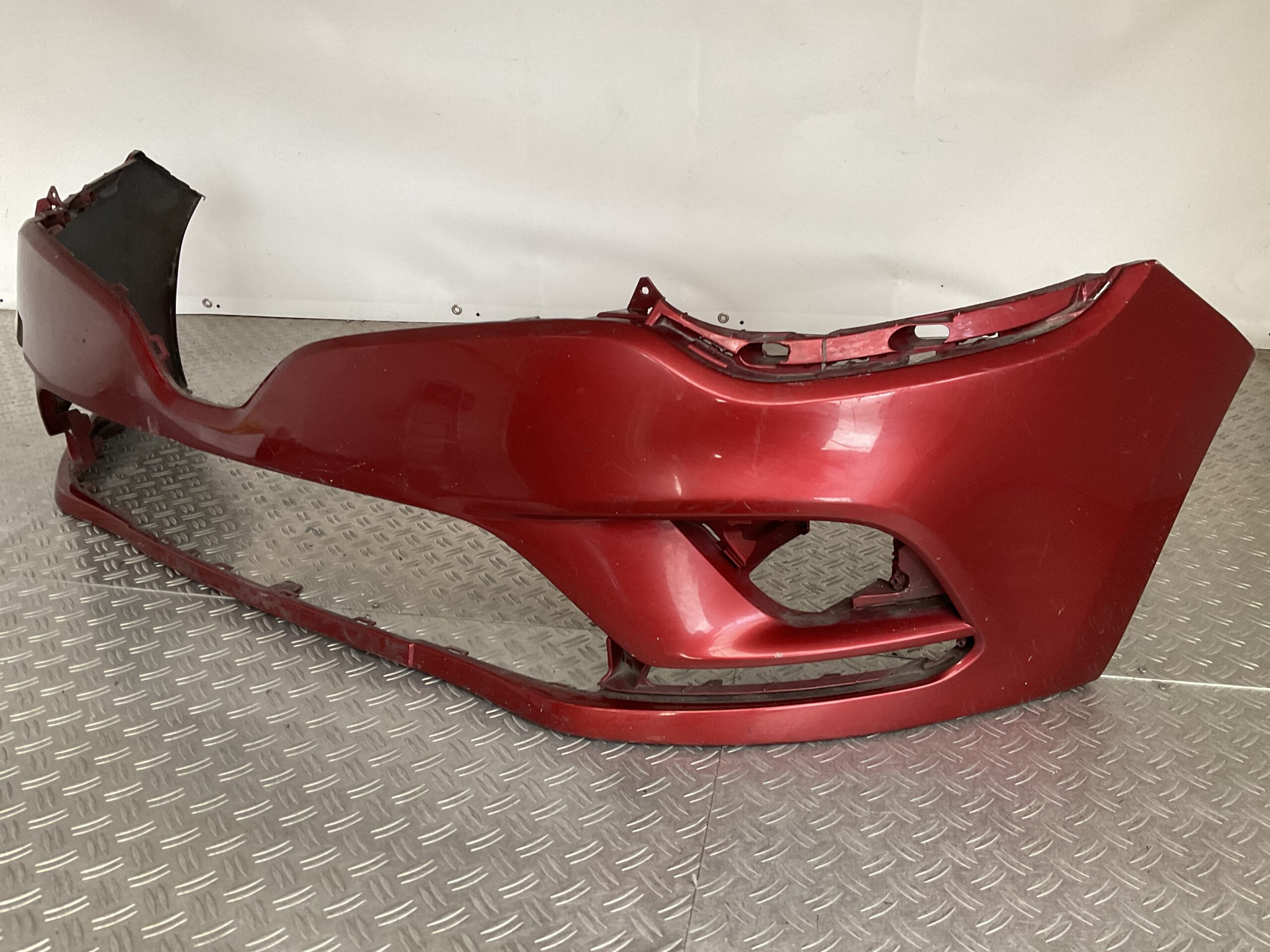 Bumper Renault Clio 4 Facelift 16-19 620221630R Voorbumper F3-17072z