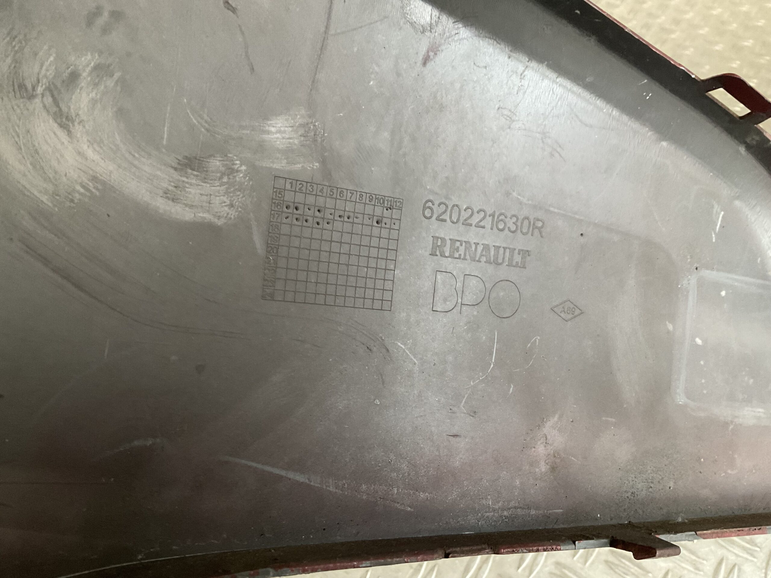 Bumper Renault Clio 4 Facelift 16-19 620221630R Voorbumper F3-17072z