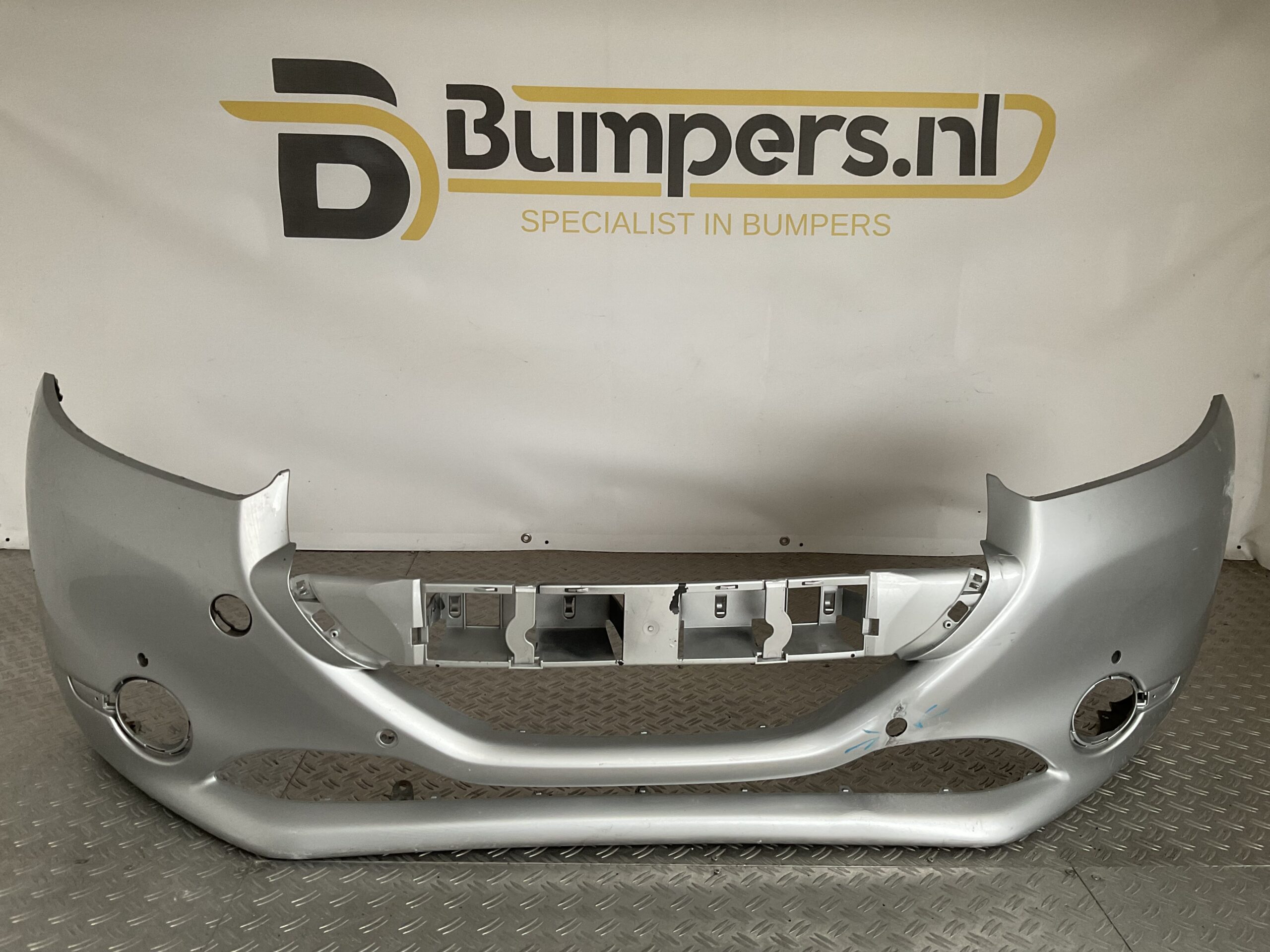 Bumper Peugeot 208 12-16 9672794477 1083795x Voorbumper J2-17069z