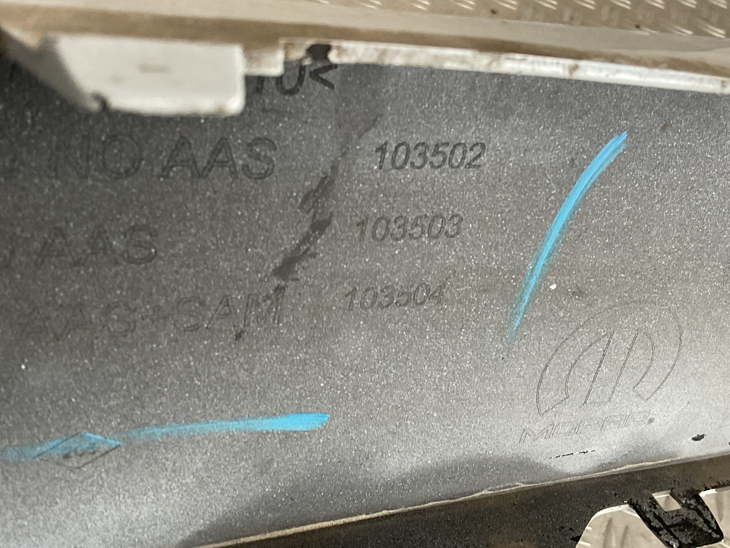 Bumper Peugeot 3008 5008 Facelift 2024- 9843790980 Voorbumper J5-17065z