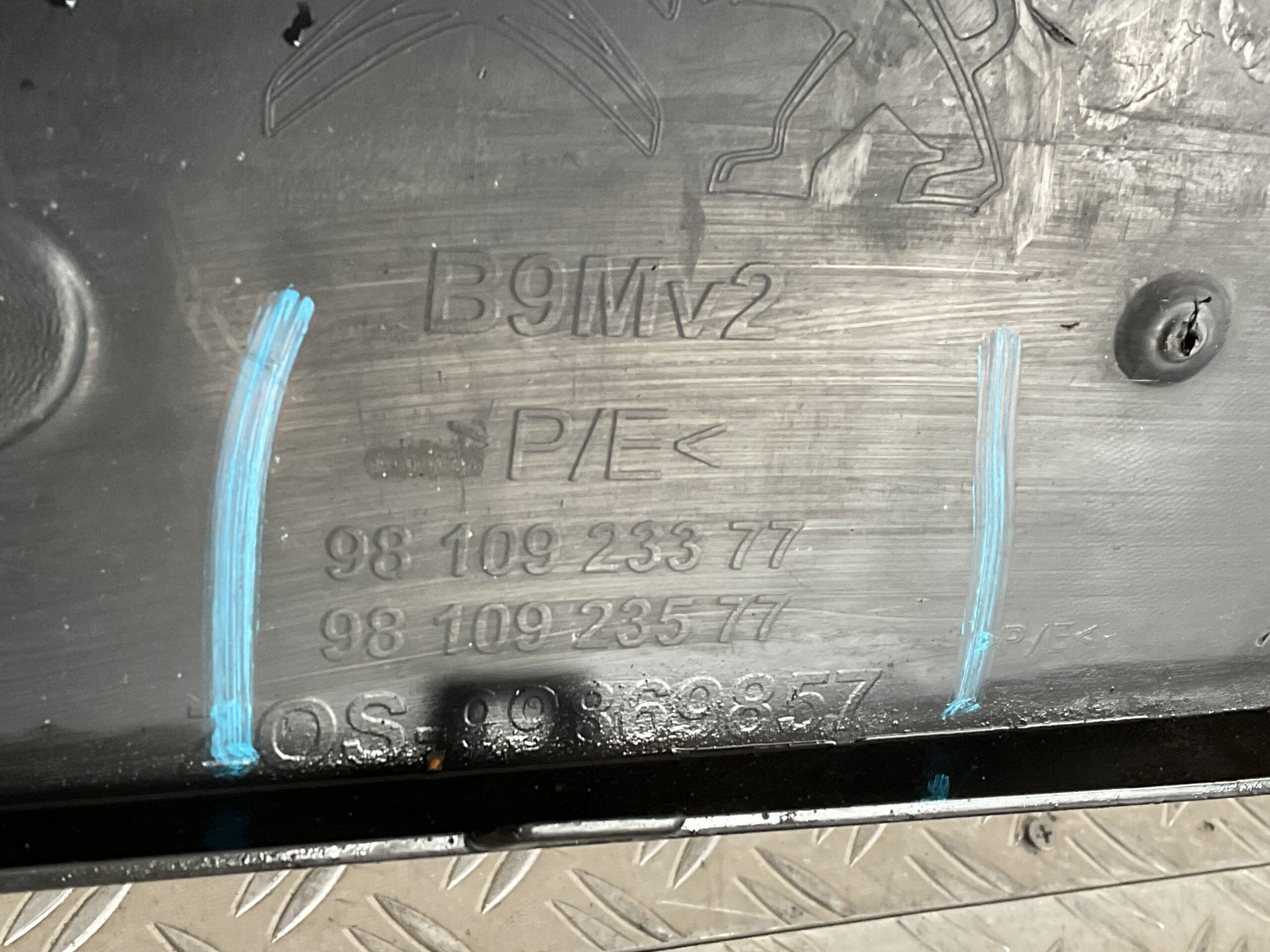 Bumper Peugeot Partner 15-17 9810923377 Voorbumper J7-17095z