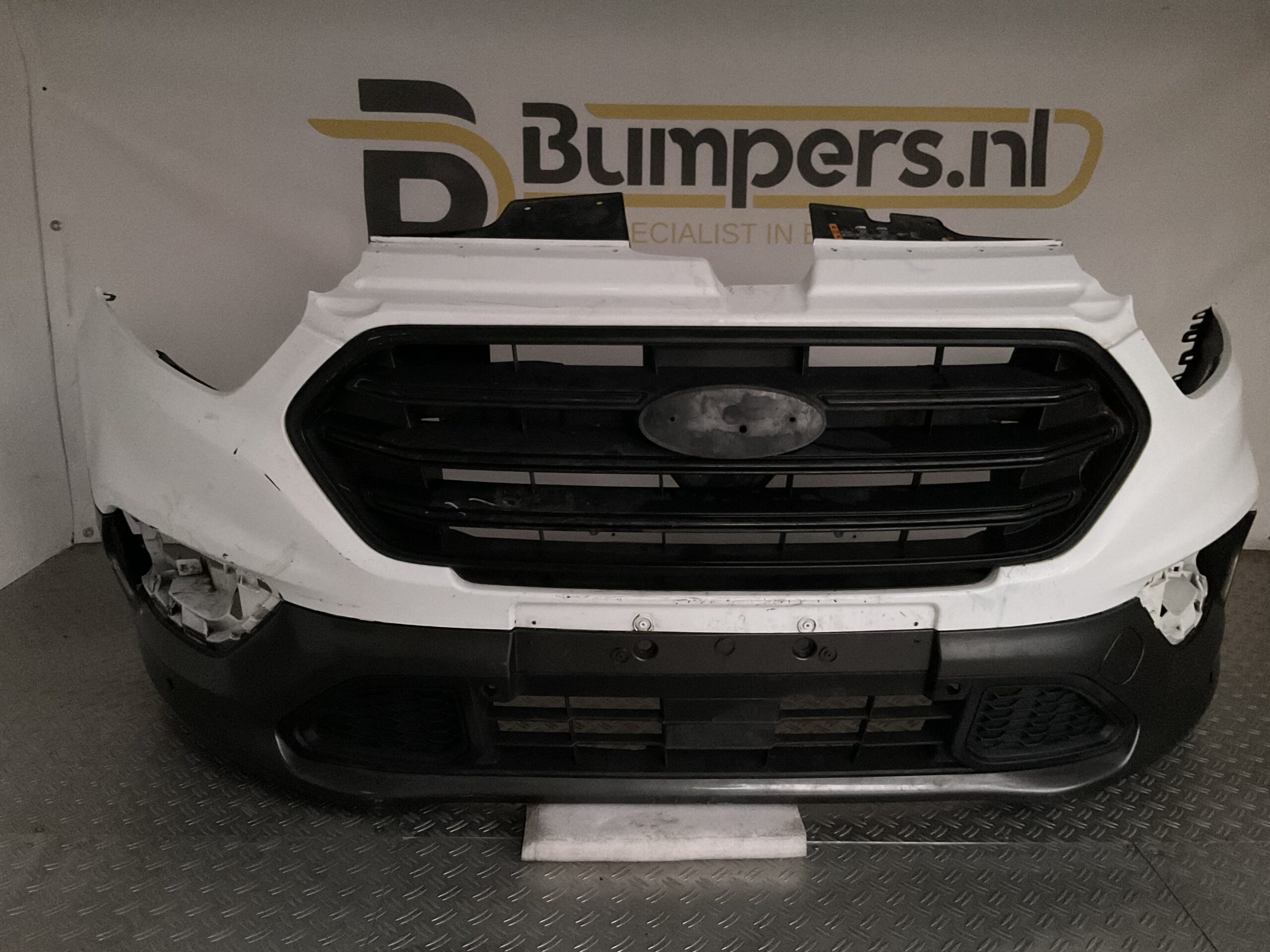 Bumper Ford Transit Custom 17-23 JK21-17E778-A Voorbumper G5-17116z