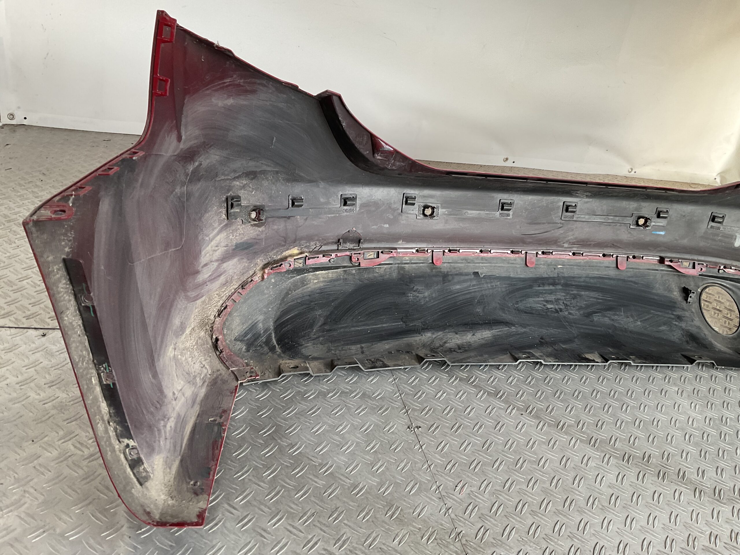 Bumper Alfa Romeo Giulia 17-22 50546893int Achterbumper F4-17121z