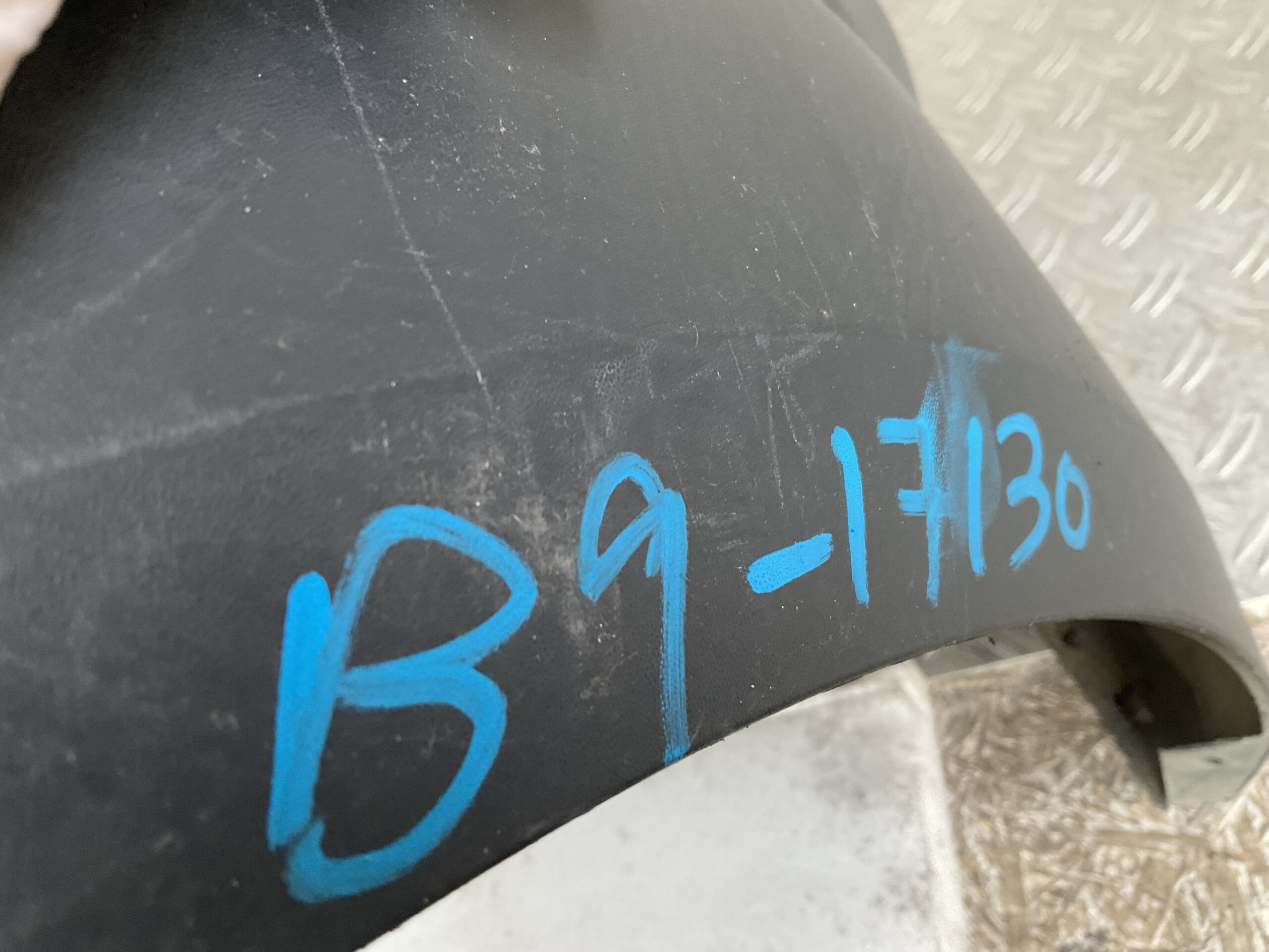 Voorbumper Ford Transit Connect 13-19 DT11-17k819 Voorbumper B9-17130z